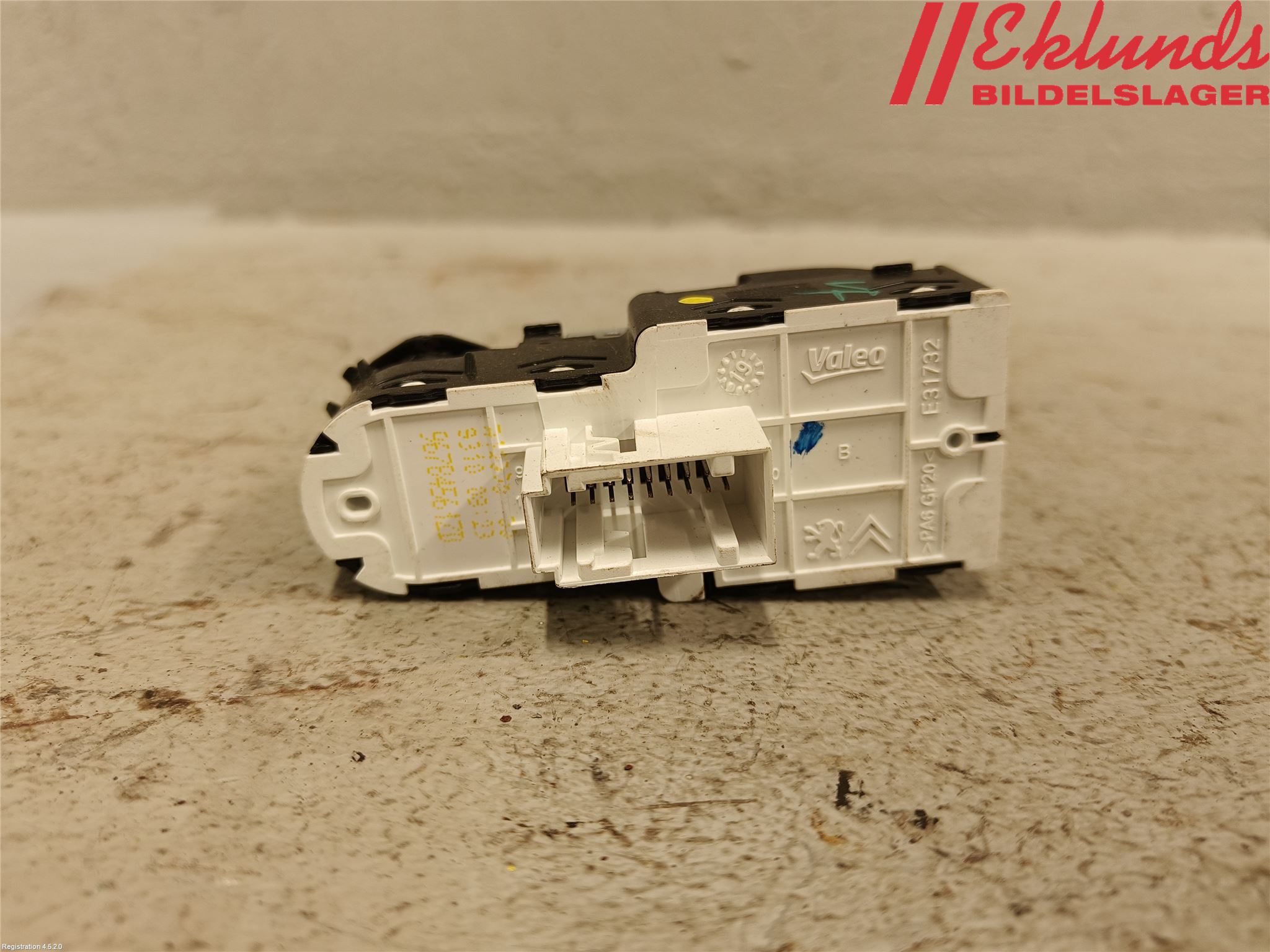 Opel VIVARO 20- Strömställare Elhiss