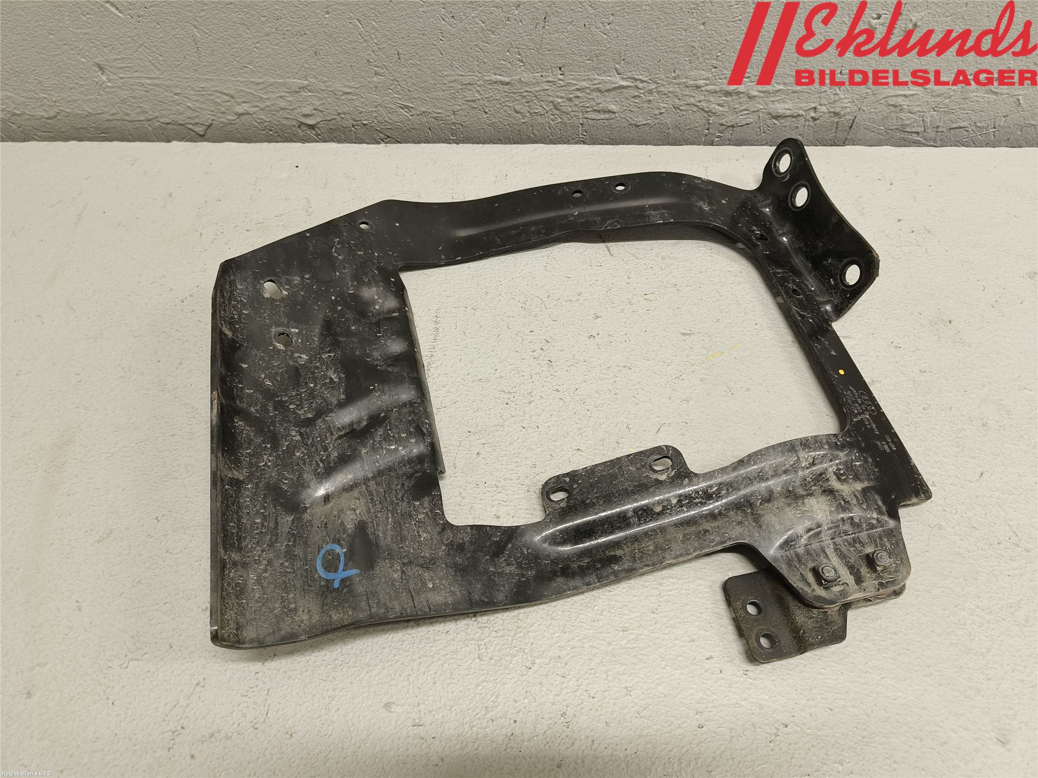 Audi A6 F2/C8 19- Front Övrigt