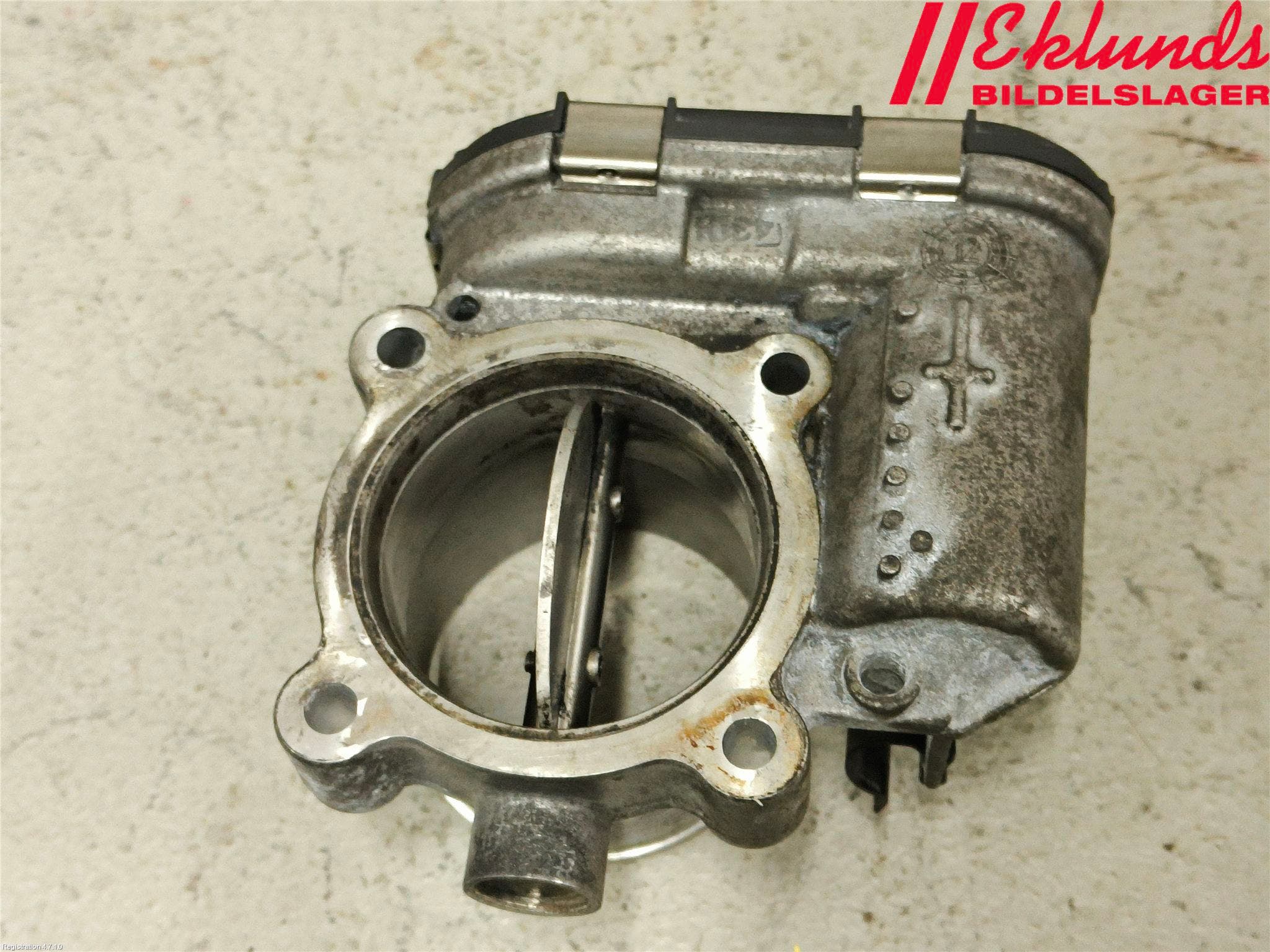 Volvo V40 CROSS COUNTRY 13-19 Injspjällhus