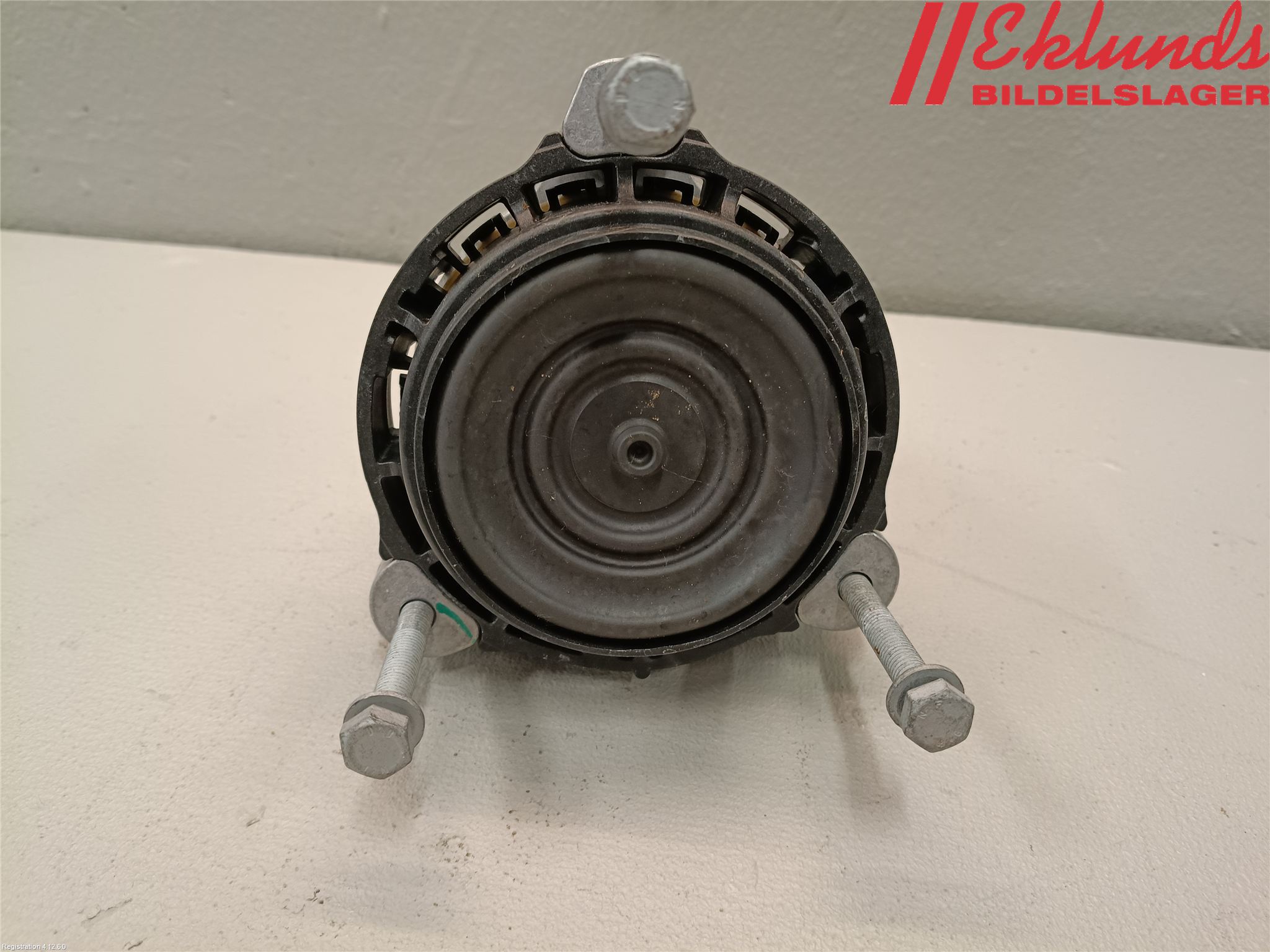 BMW 5 G30/G31/F90 17-23 Motorfäste