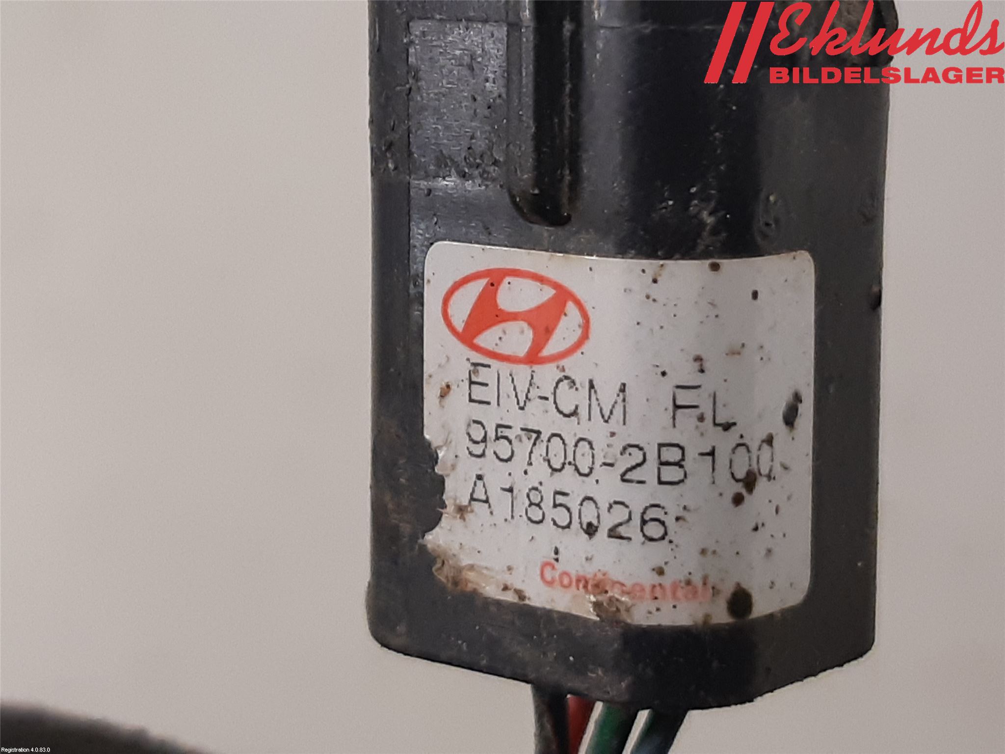 Hyundai SANTA FE  06-12 Parkeringshjälp Backsensor