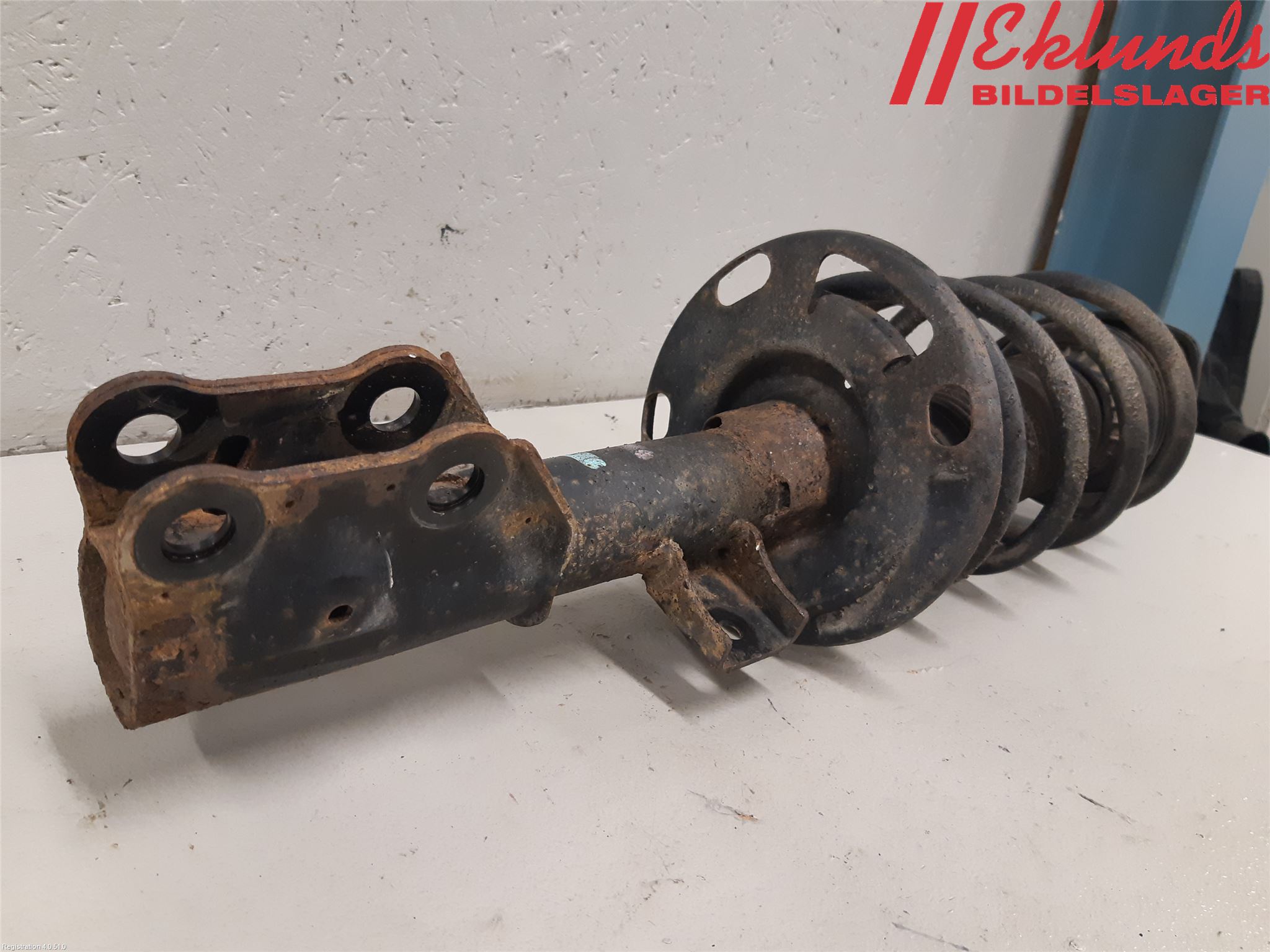 Mazda 6 13- Fjäderben Fram Vänster