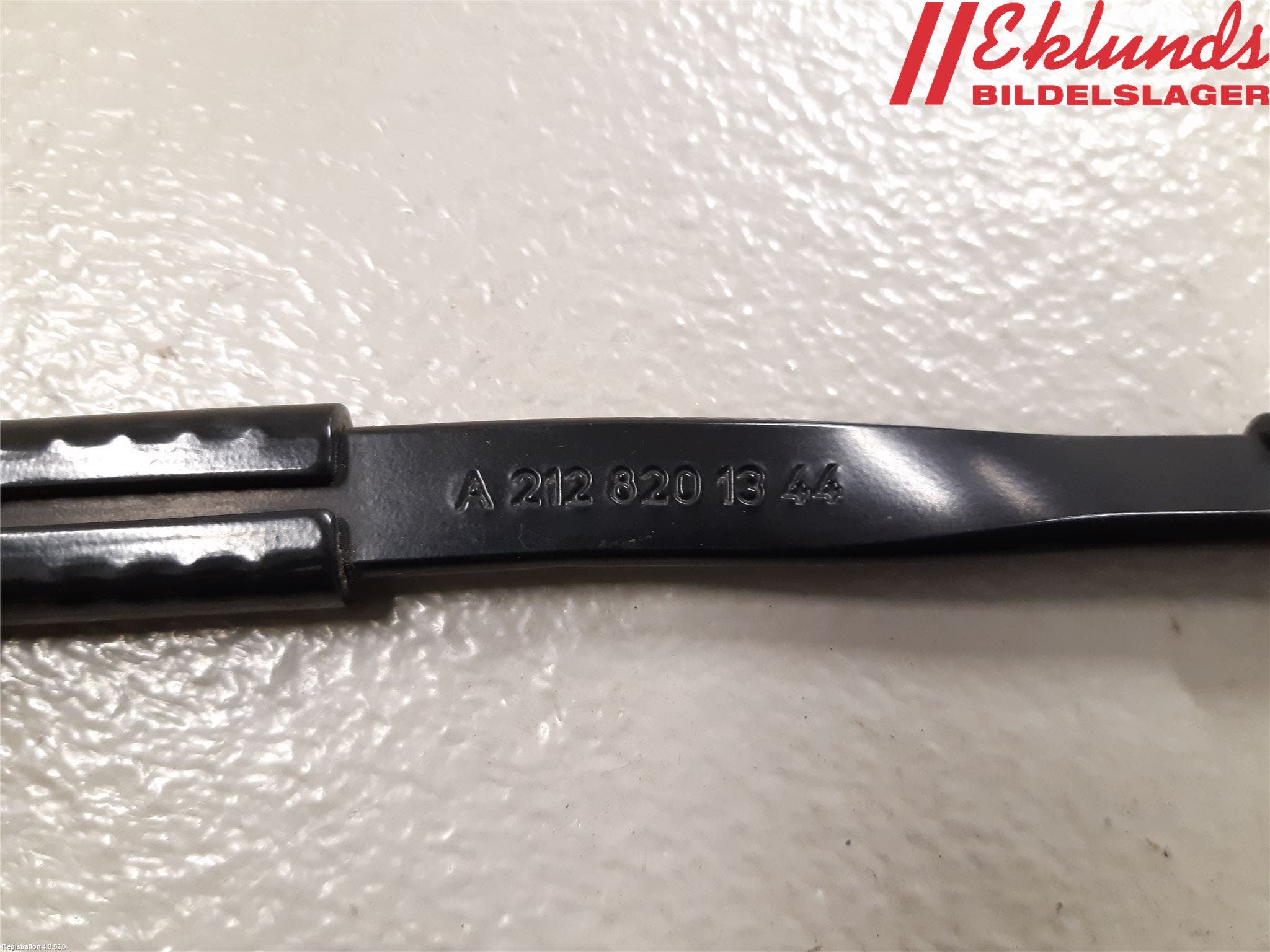 Mercedes-Benz MB E-KLASS (W212) 09-16 Torkararm Armar Vindruta