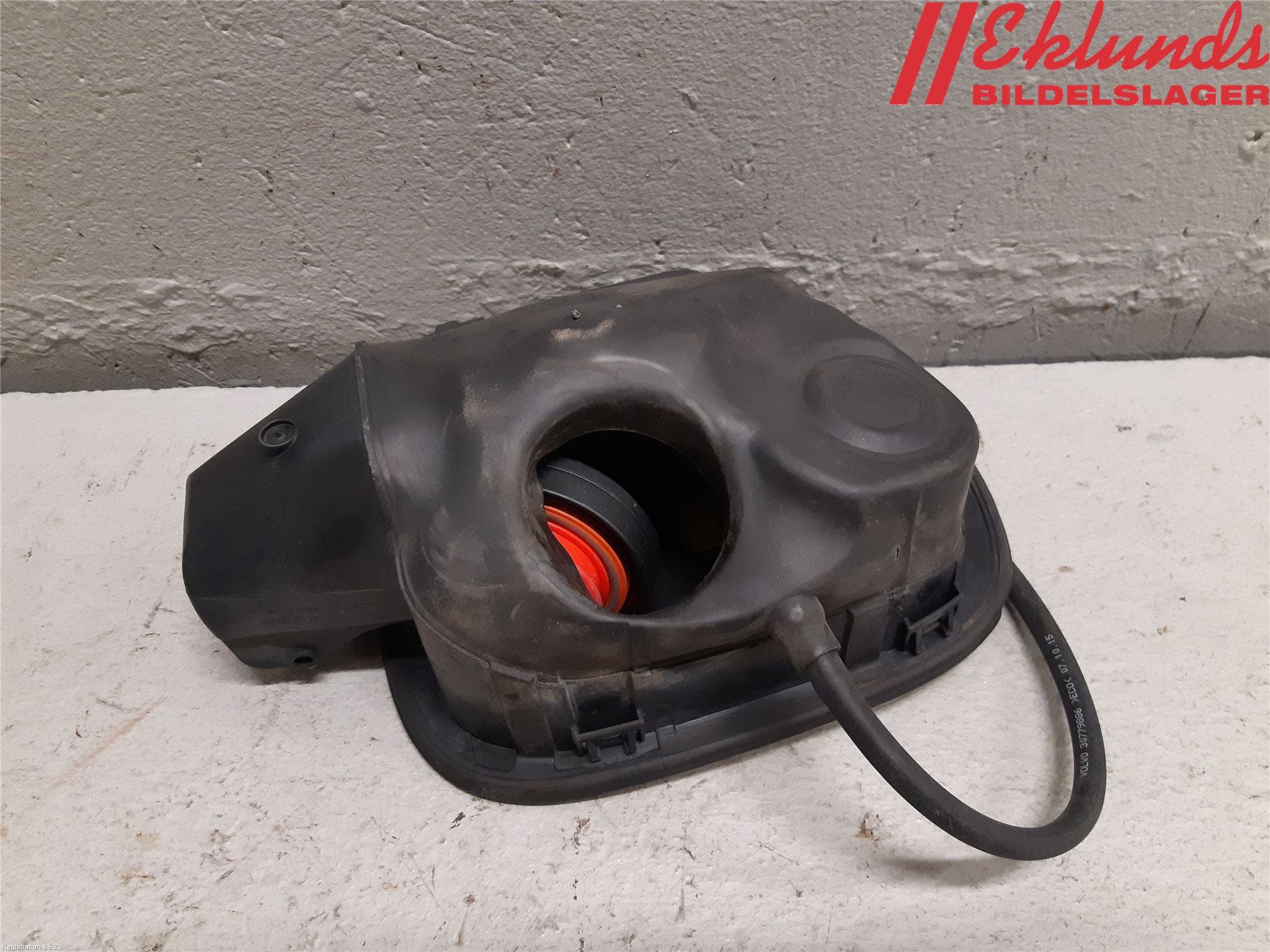 Volvo V70 14-16 Tanklucka
