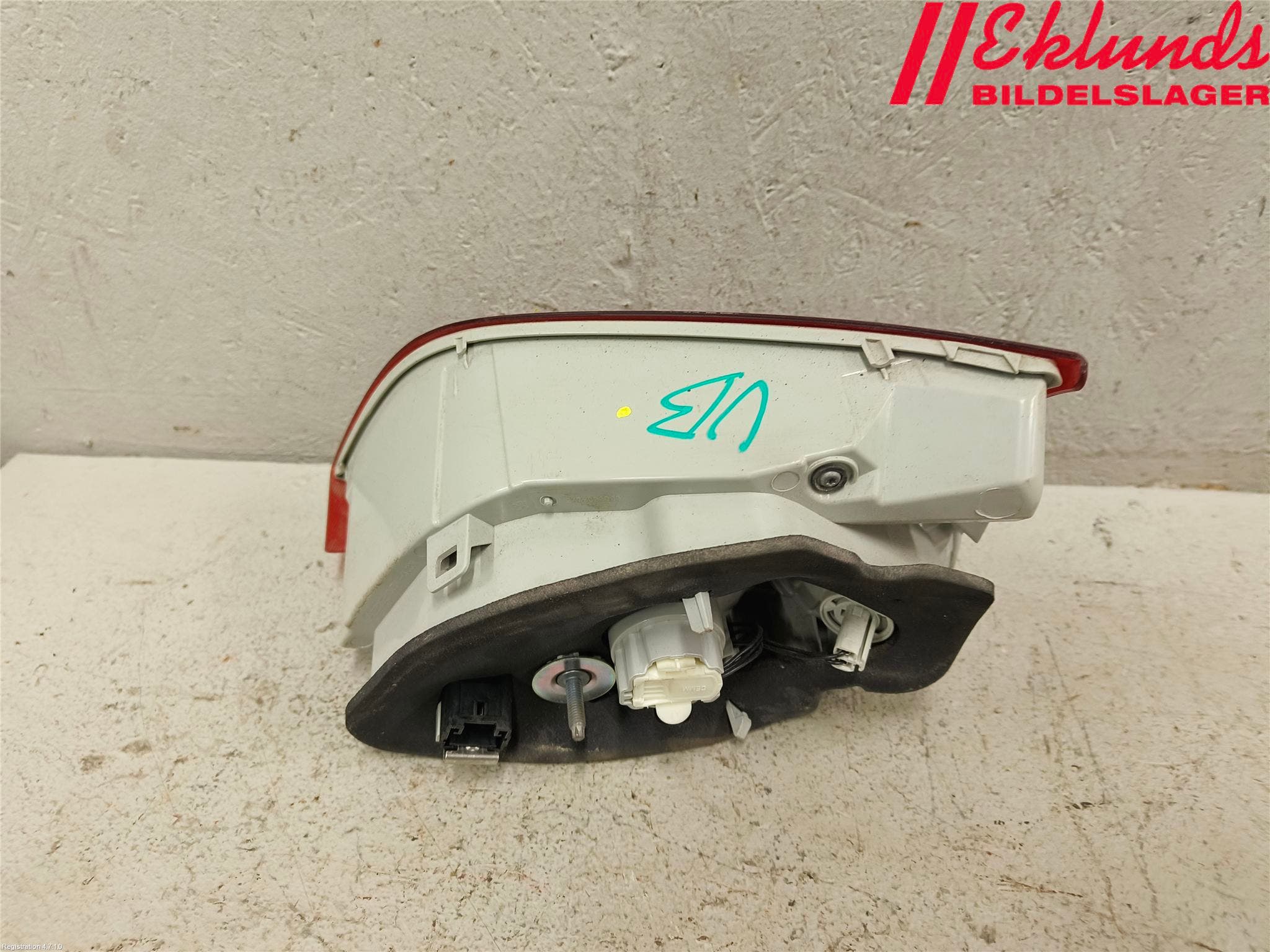 Peugeot 308 14-21 Bakljus Lucka Vä