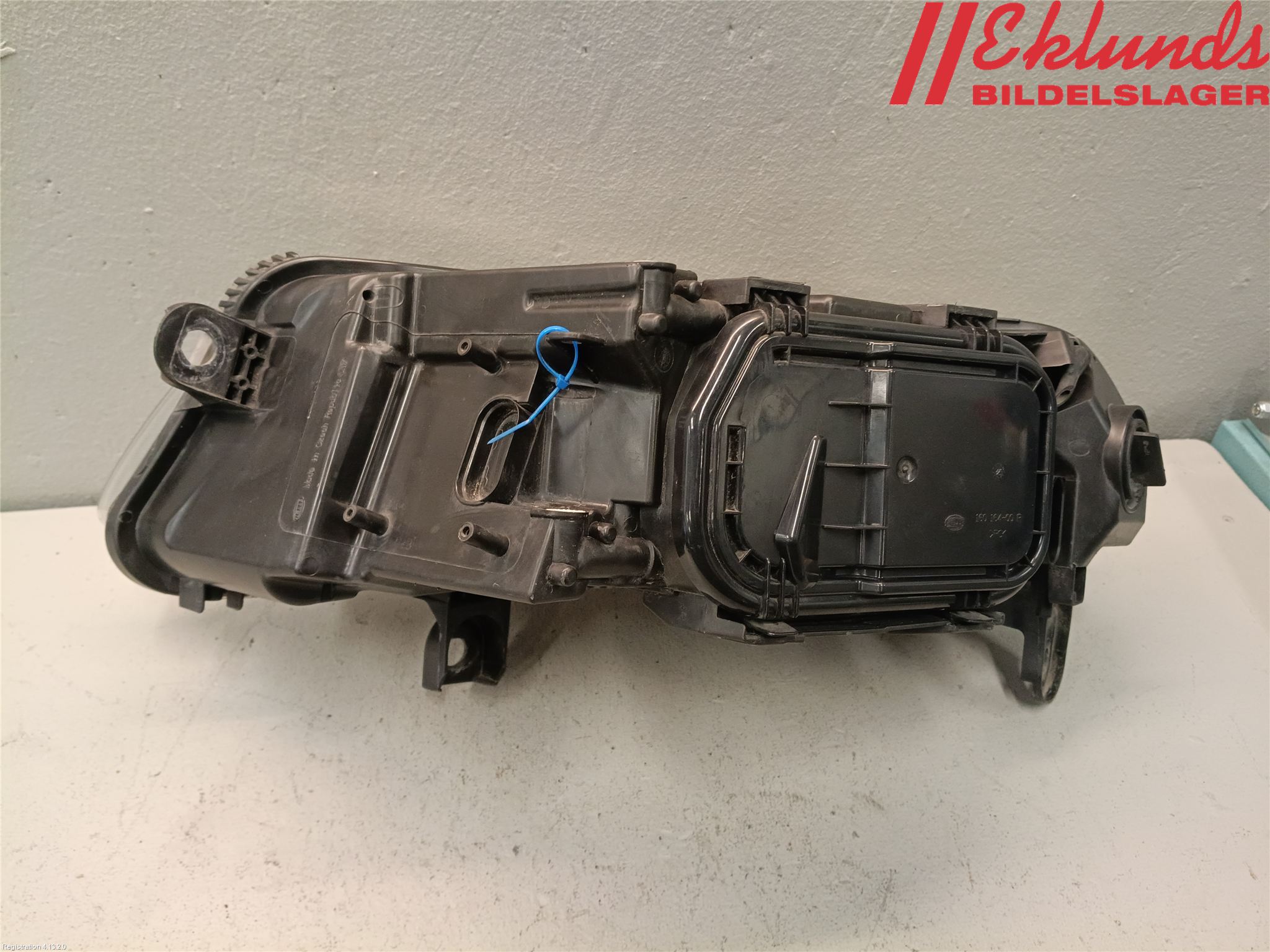 Audi A6/S6     05-11 Strålkastare Höger