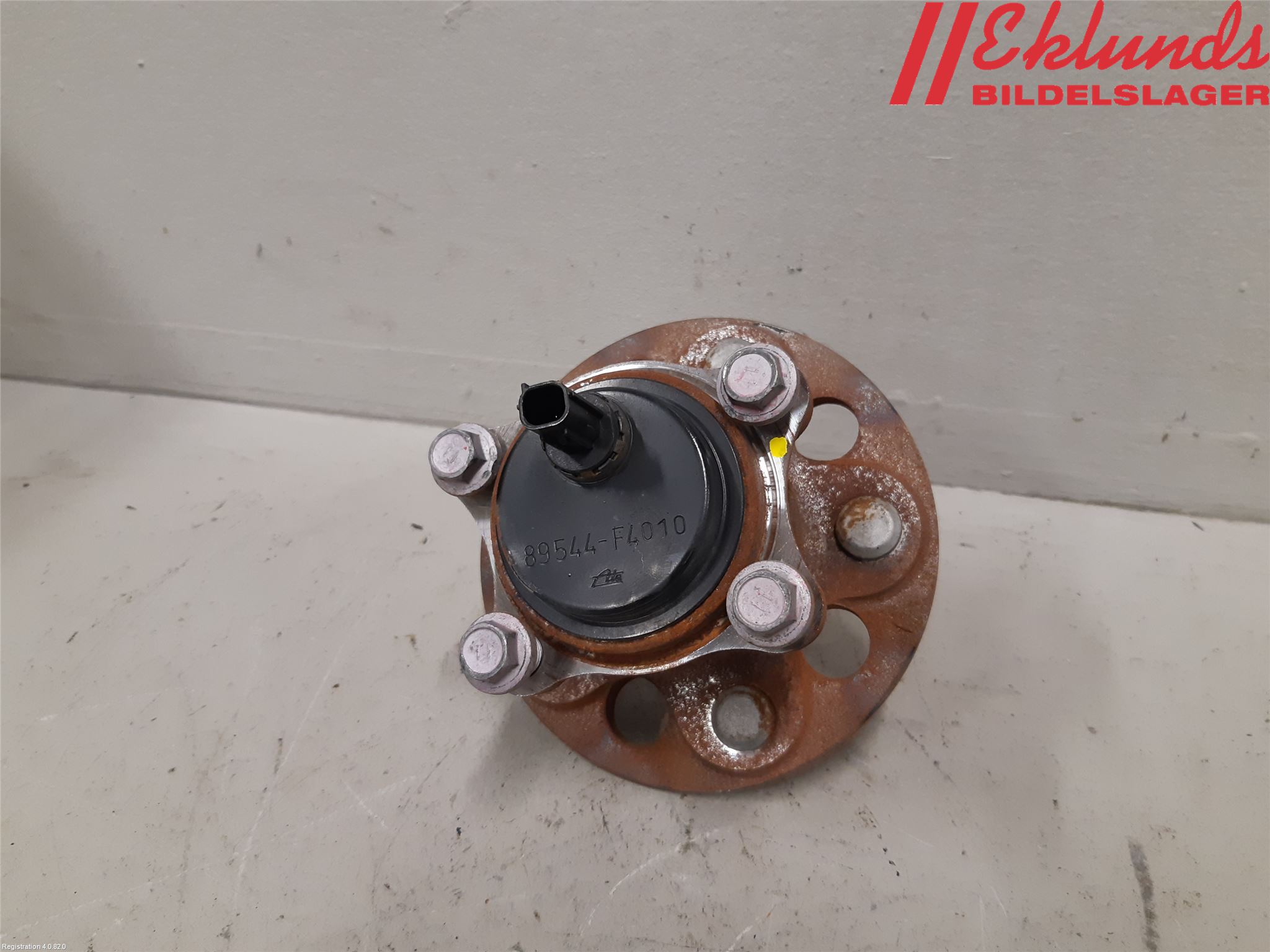 Toyota COROLLA 19- Nav Bak