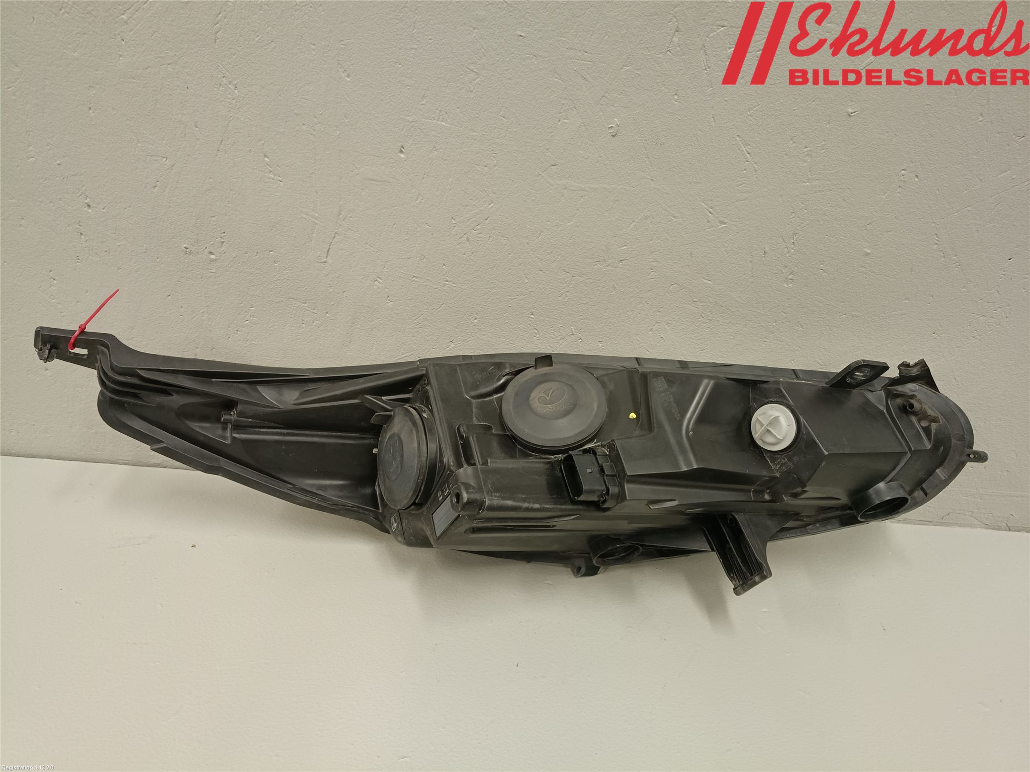 Ford FIESTA 13-17 Strålkastare Vänster