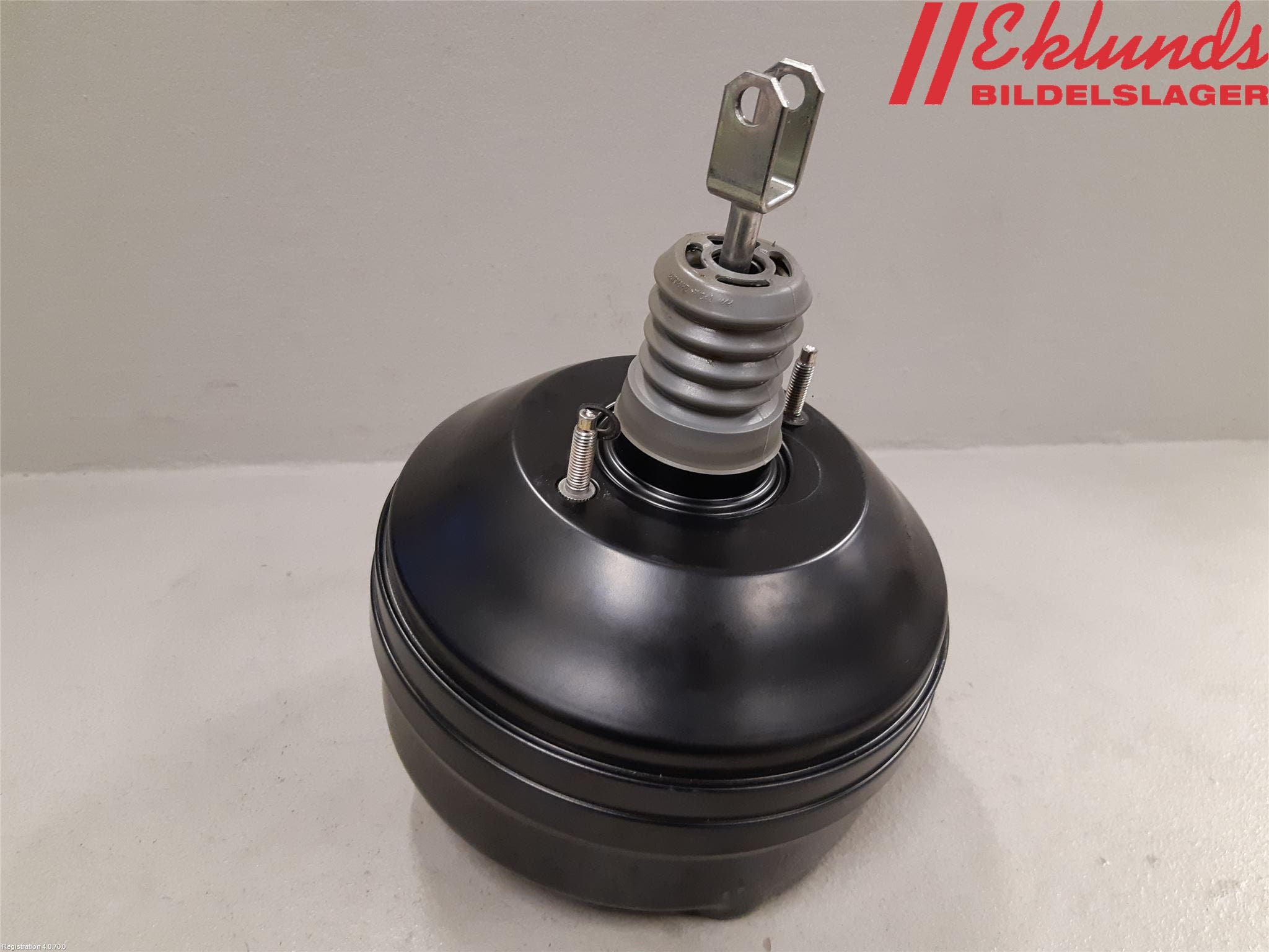 BMW 3 F30/F31/F80 12-19 Bromsservo