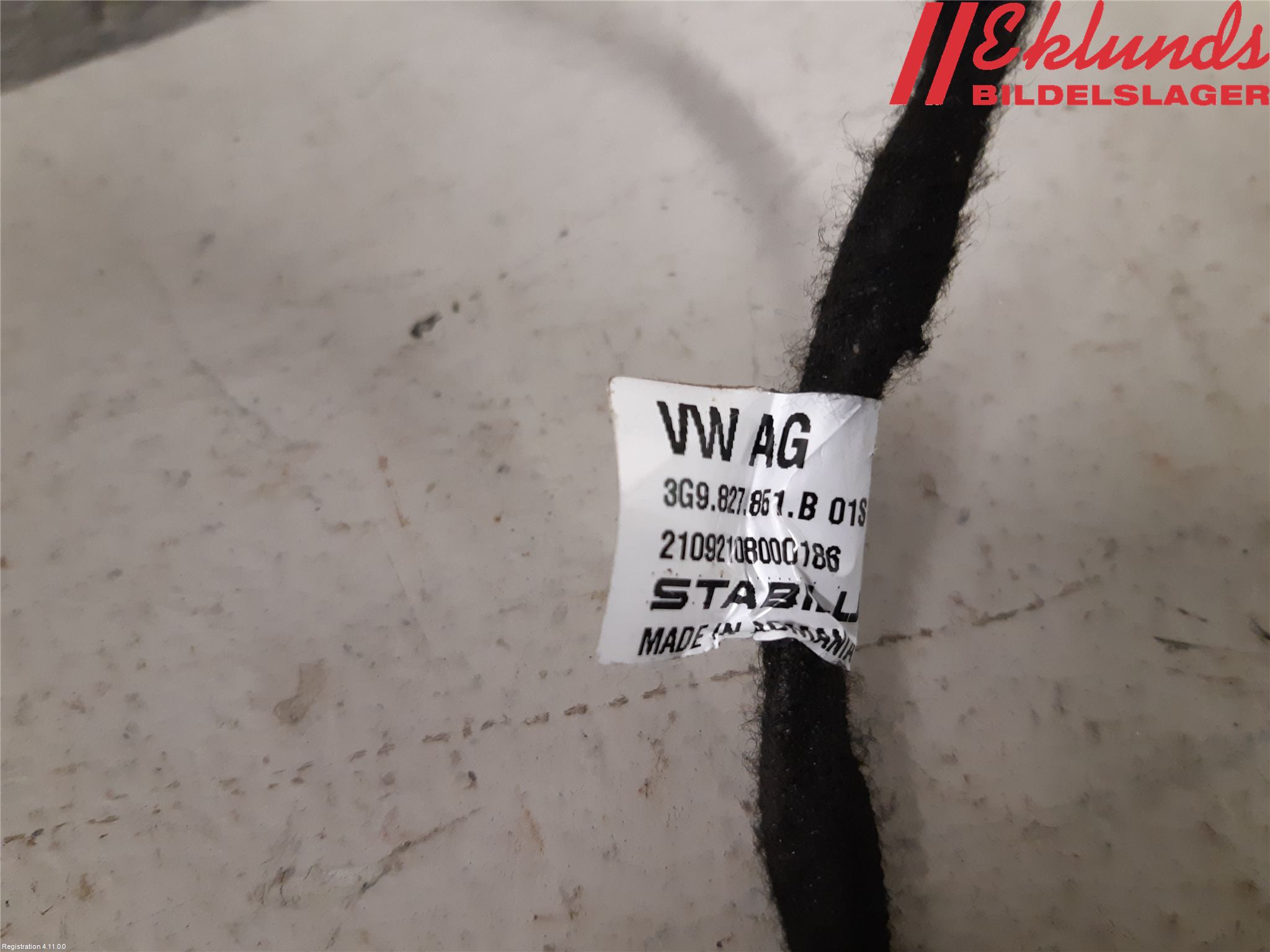 Volkswagen VW PASSAT 15-19 Bakluckeöppnare Automatisk