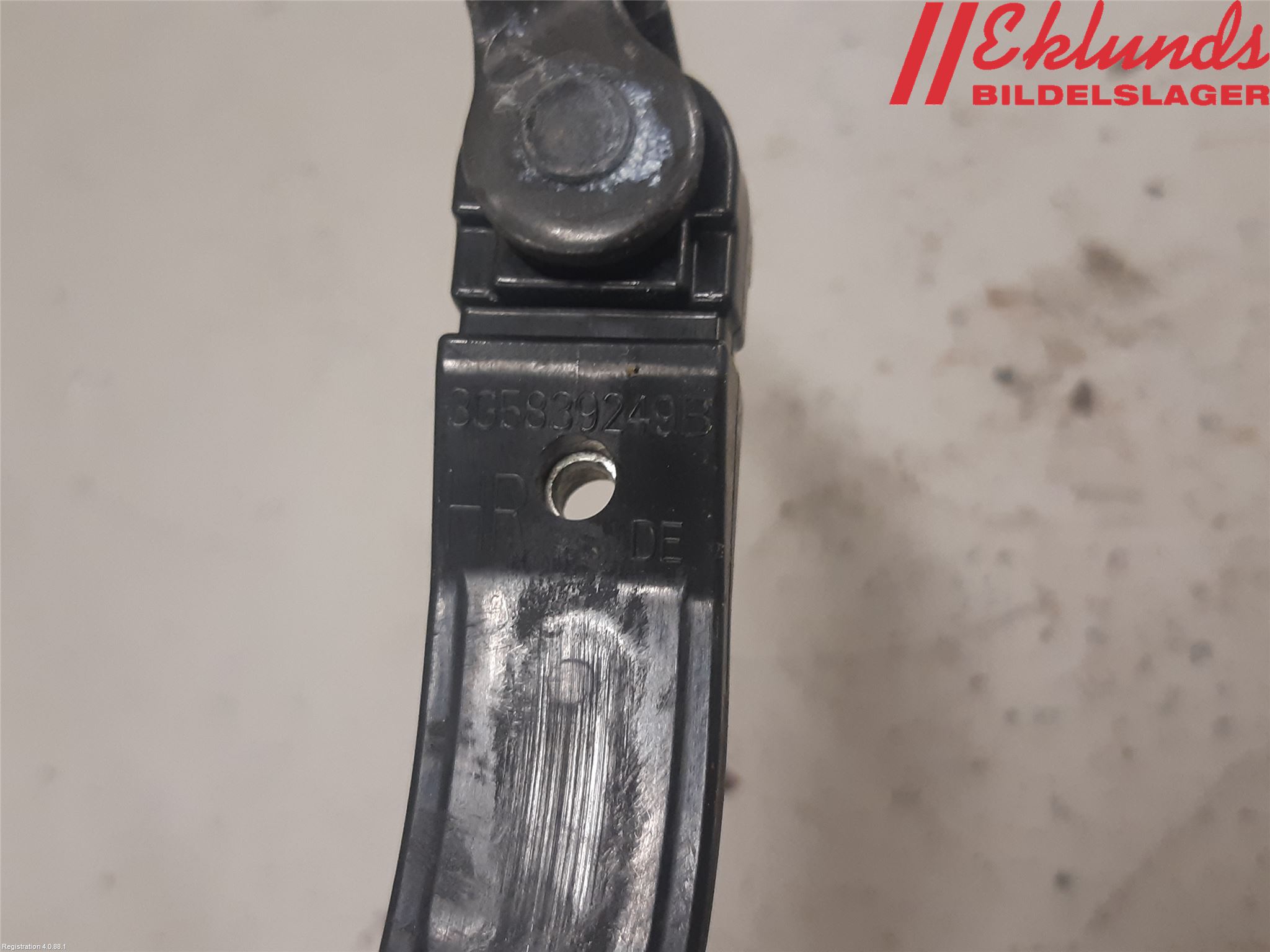 Volkswagen VW PASSAT 15-19 Dörrstopp