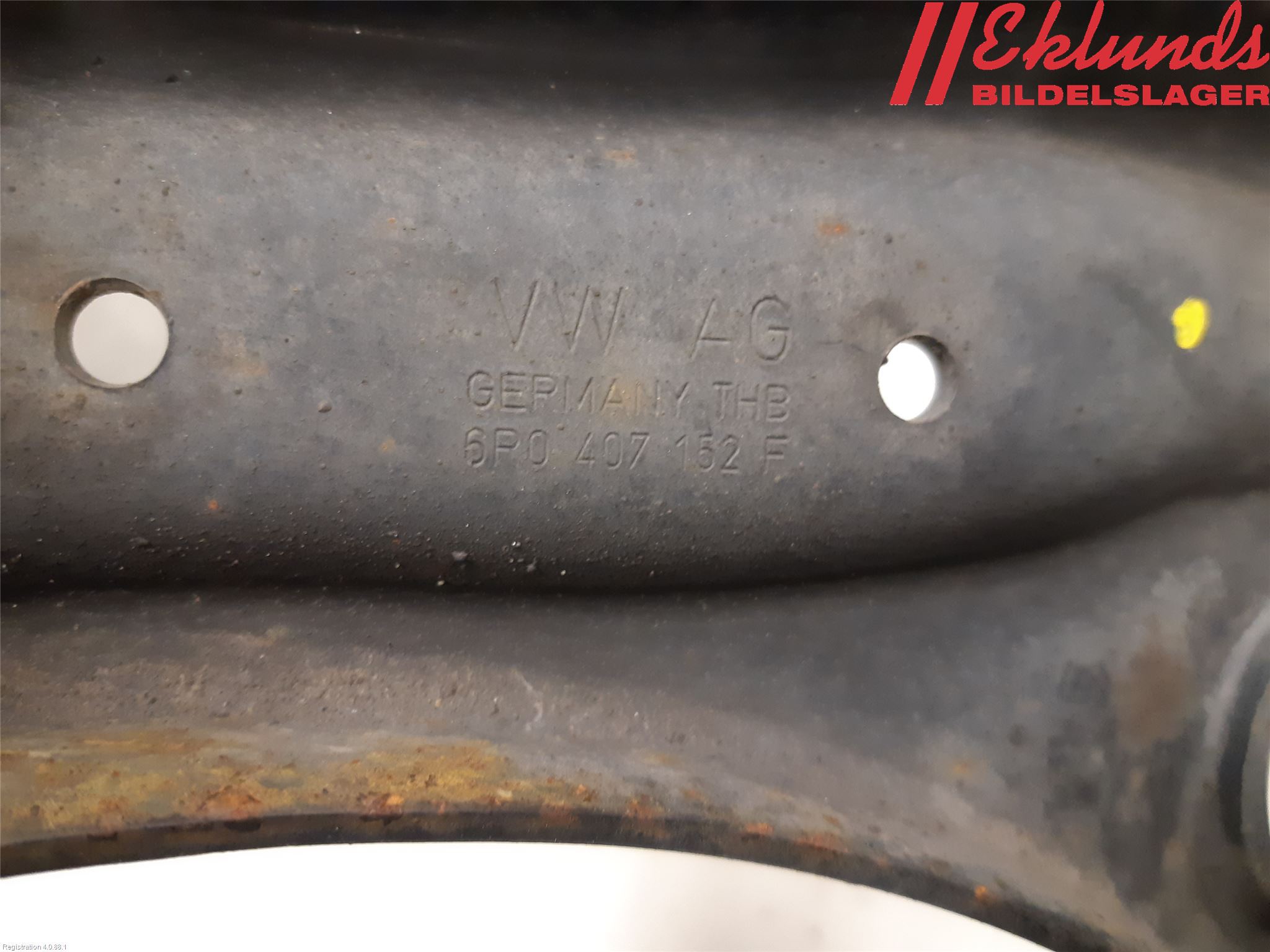 Volkswagen VW POLO 10-17 Bärarm Fram Undre Hö