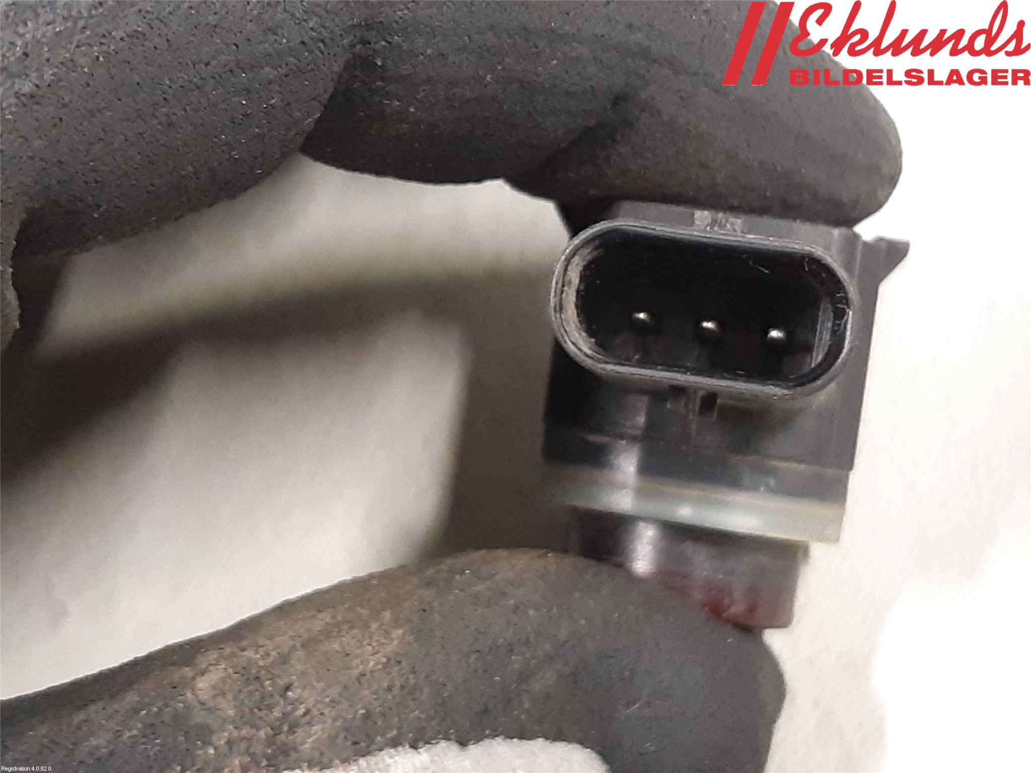 Skoda SUPERB 09-15 Parkeringshjälp Frontsensor