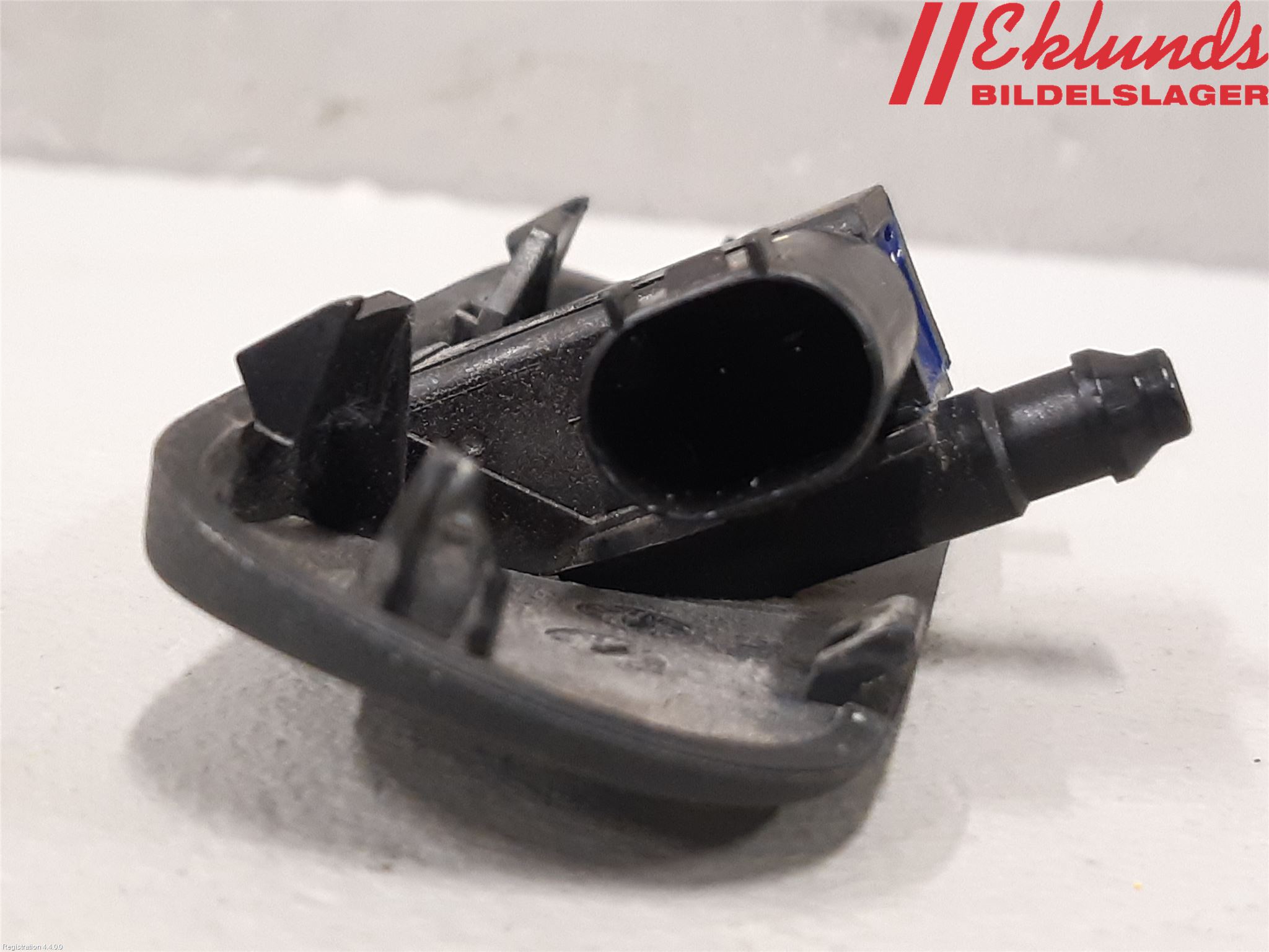 Audi Q5 09-16 Spolarmunstycke Rutor