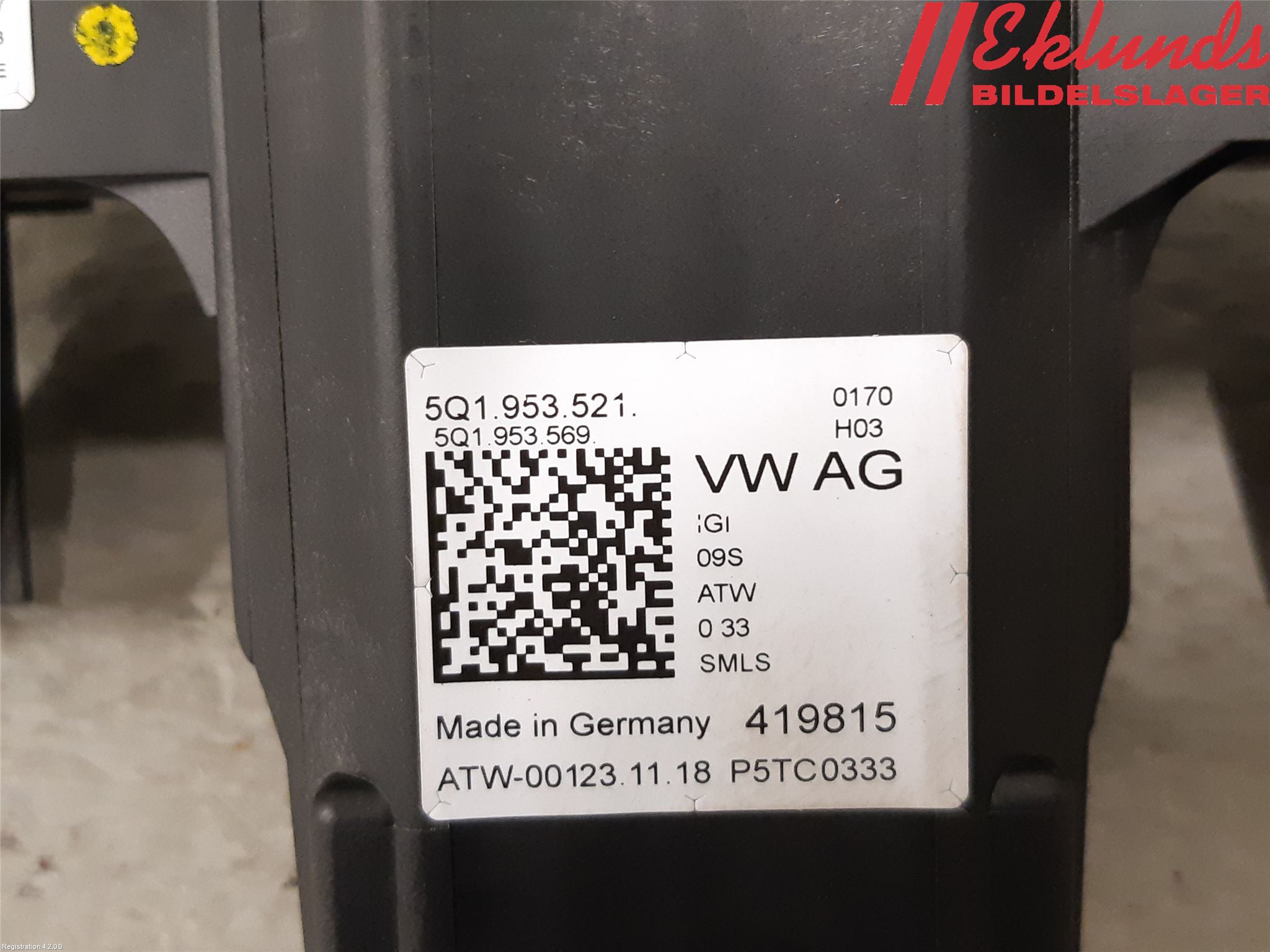 Volkswagen VW GOLF / E-GOLF VII 13-20 Spakcentral