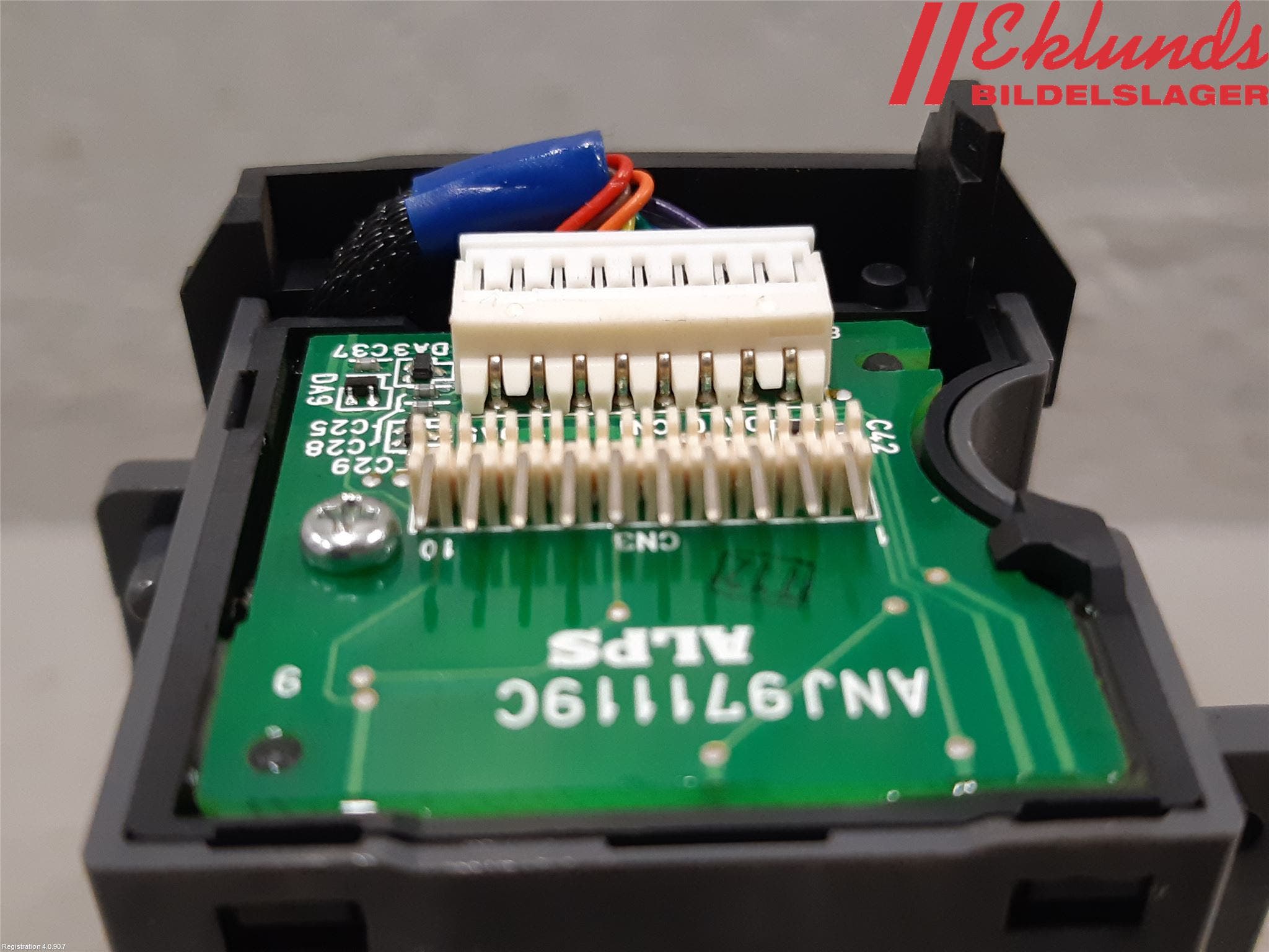 Volvo V70 05-08 Spak Torkar-Spolomk