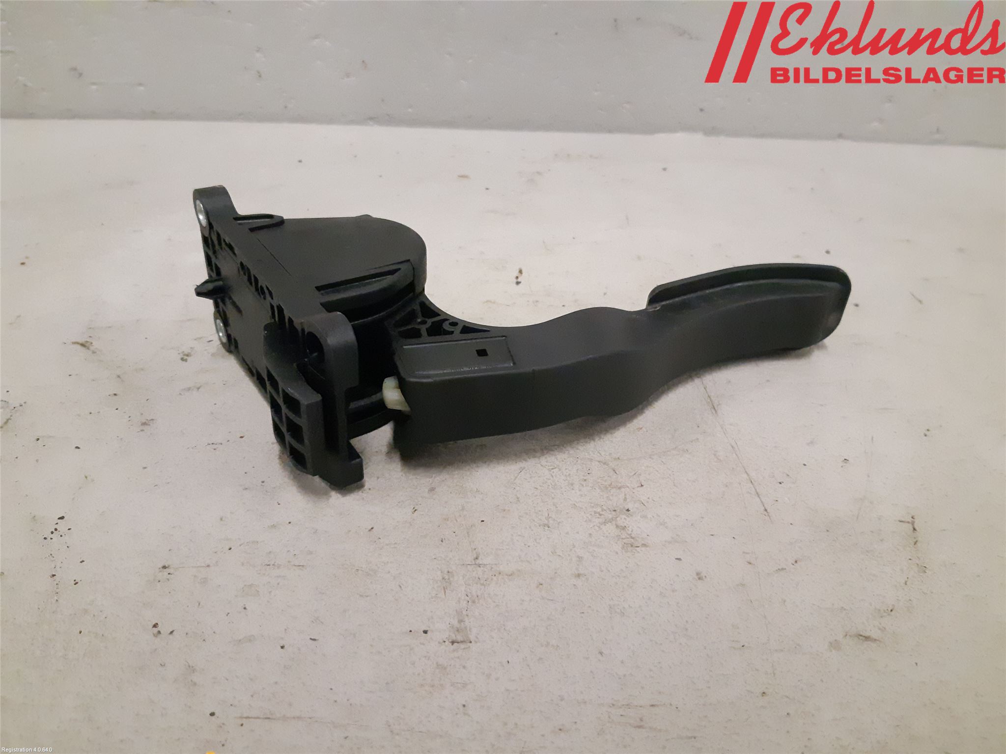Mercedes-Benz MB VITO/VIANO (W639) 04-14 Gaspedal