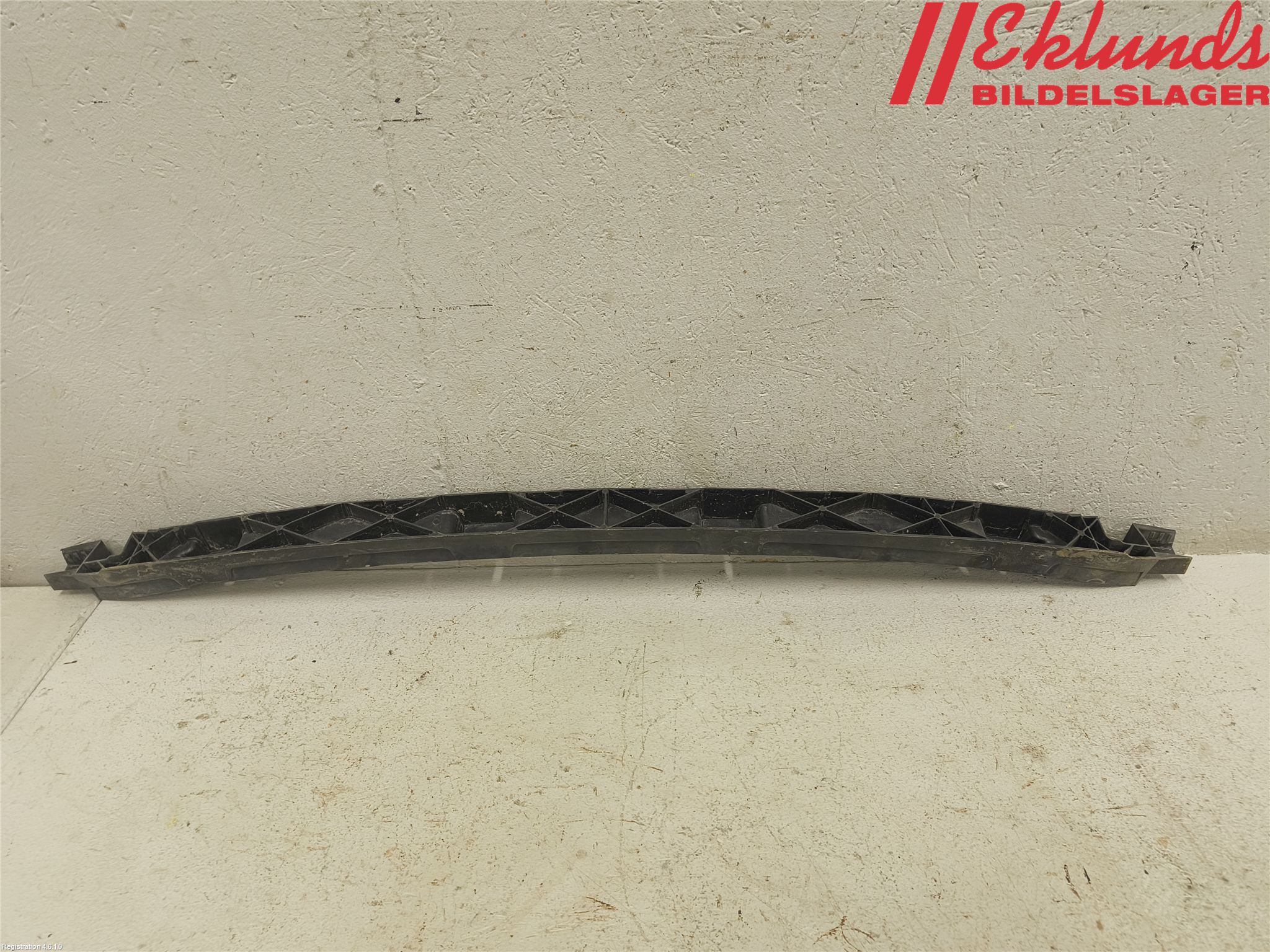 Audi A6/S6 4G 11-18 Stötfångardel Bak Mitt