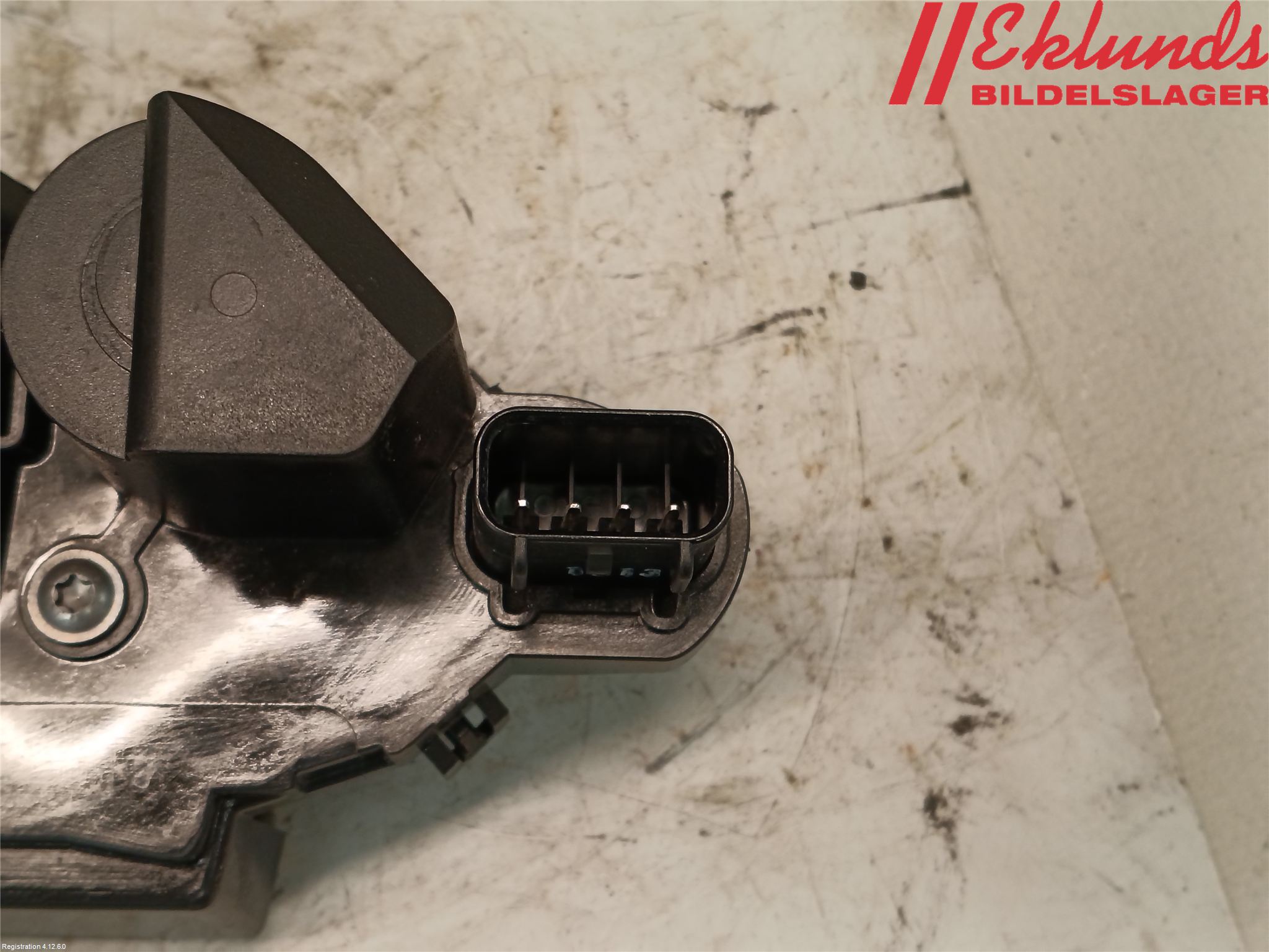 Volvo XC60 14-17 Låskista-Dörrlås