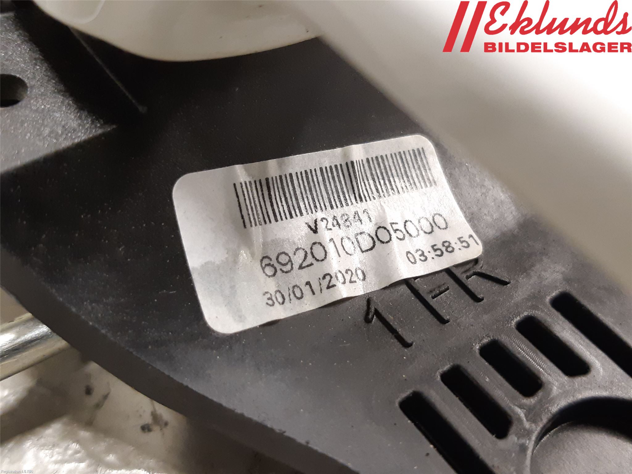Toyota YARIS XP130 15-20 Dörrhandtag Yttre Hö