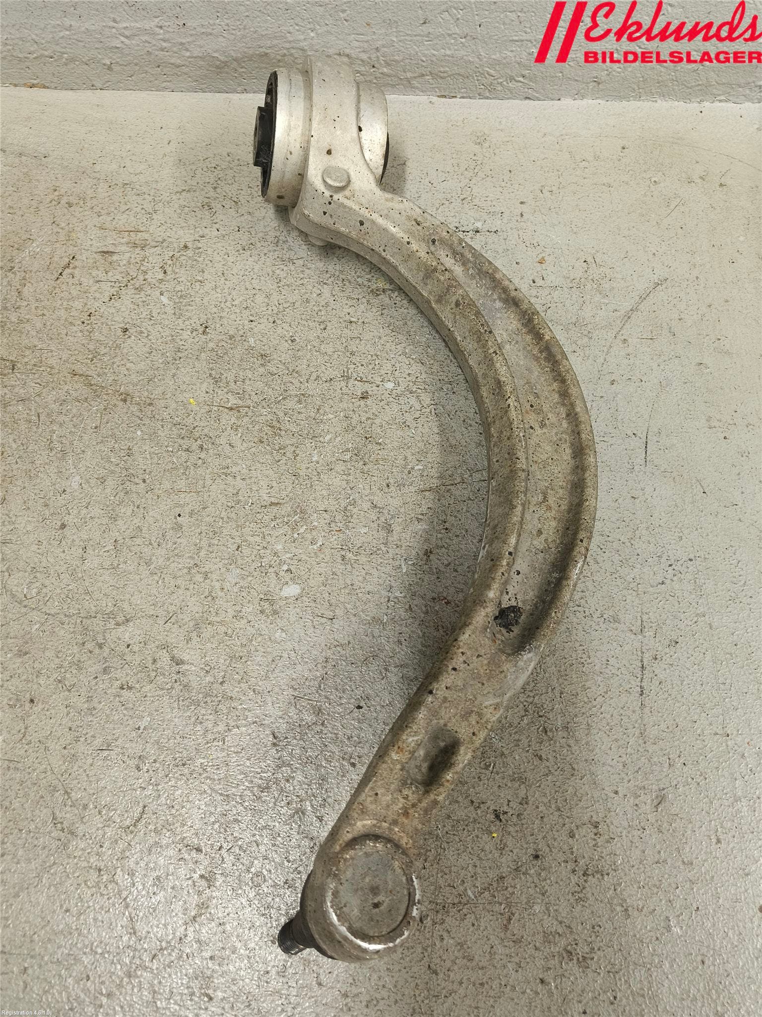 Audi A5 17- Bärarm Fram Undre Hö