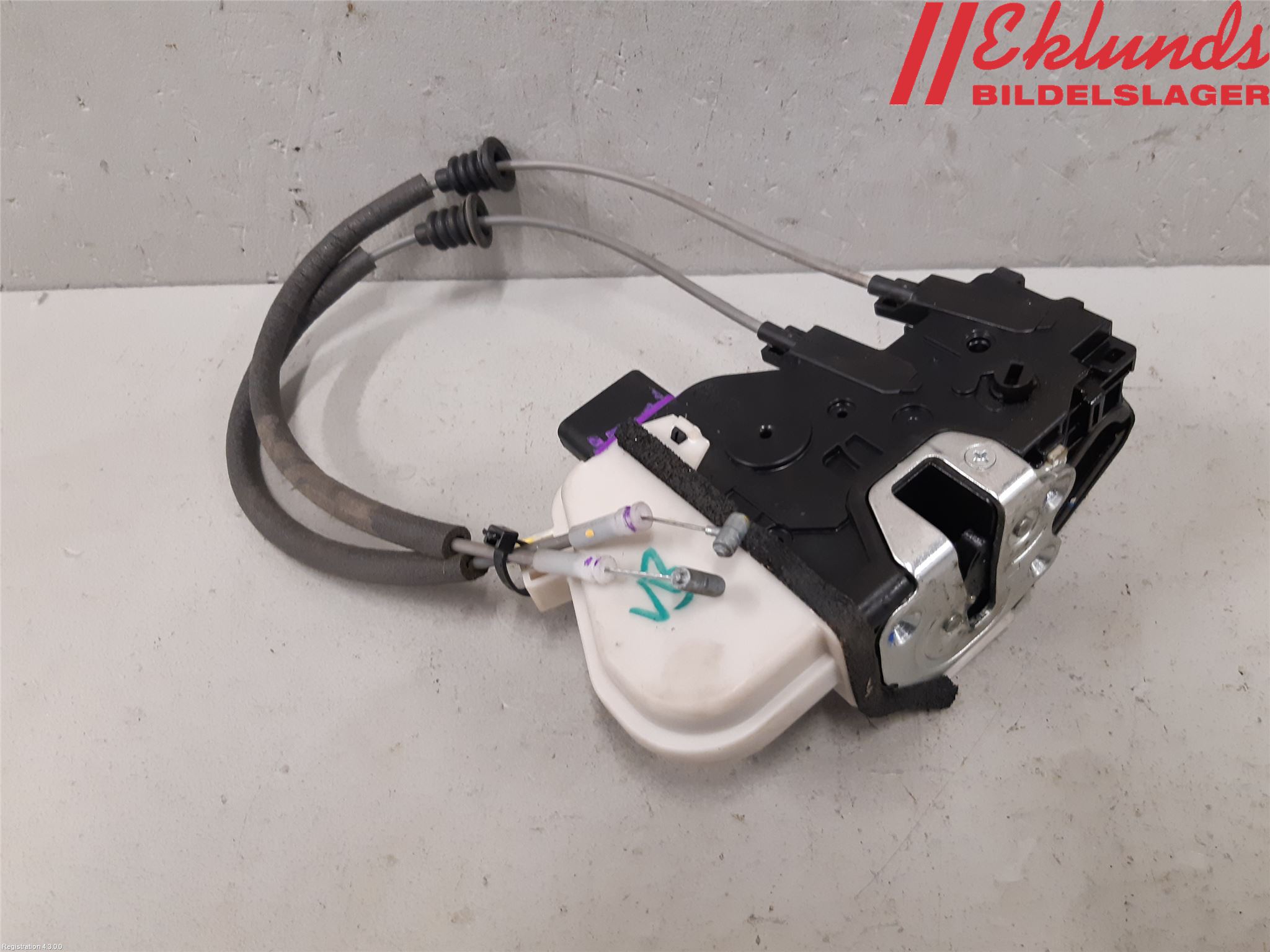 Hyundai SANTA FE 13-18 Låskista-Dörrlås