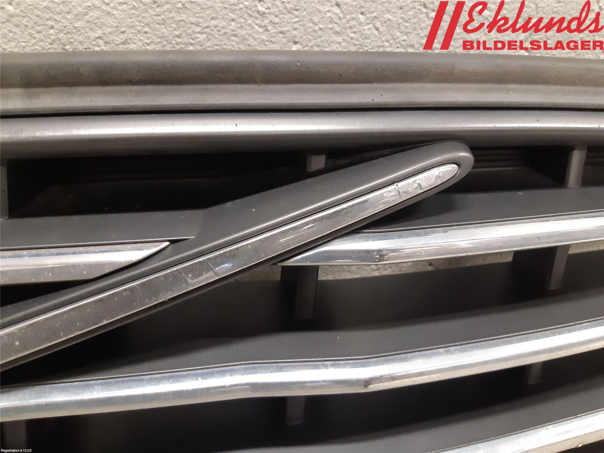 Volvo XC60 14-17 Grill Komp