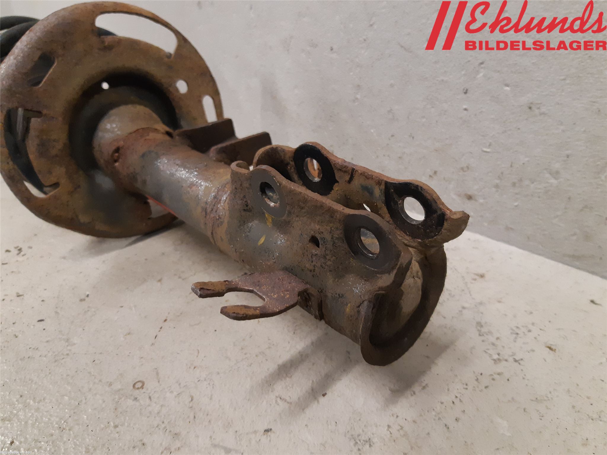 Mazda 2 (DJ) 15-22 Fjäderben Fram Vänster