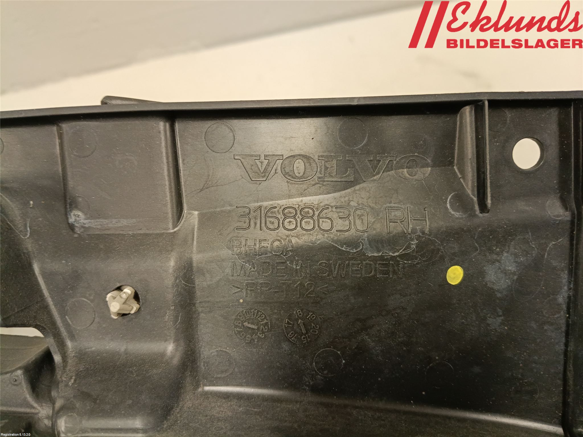 Volvo V90 17->> Täckplast Front