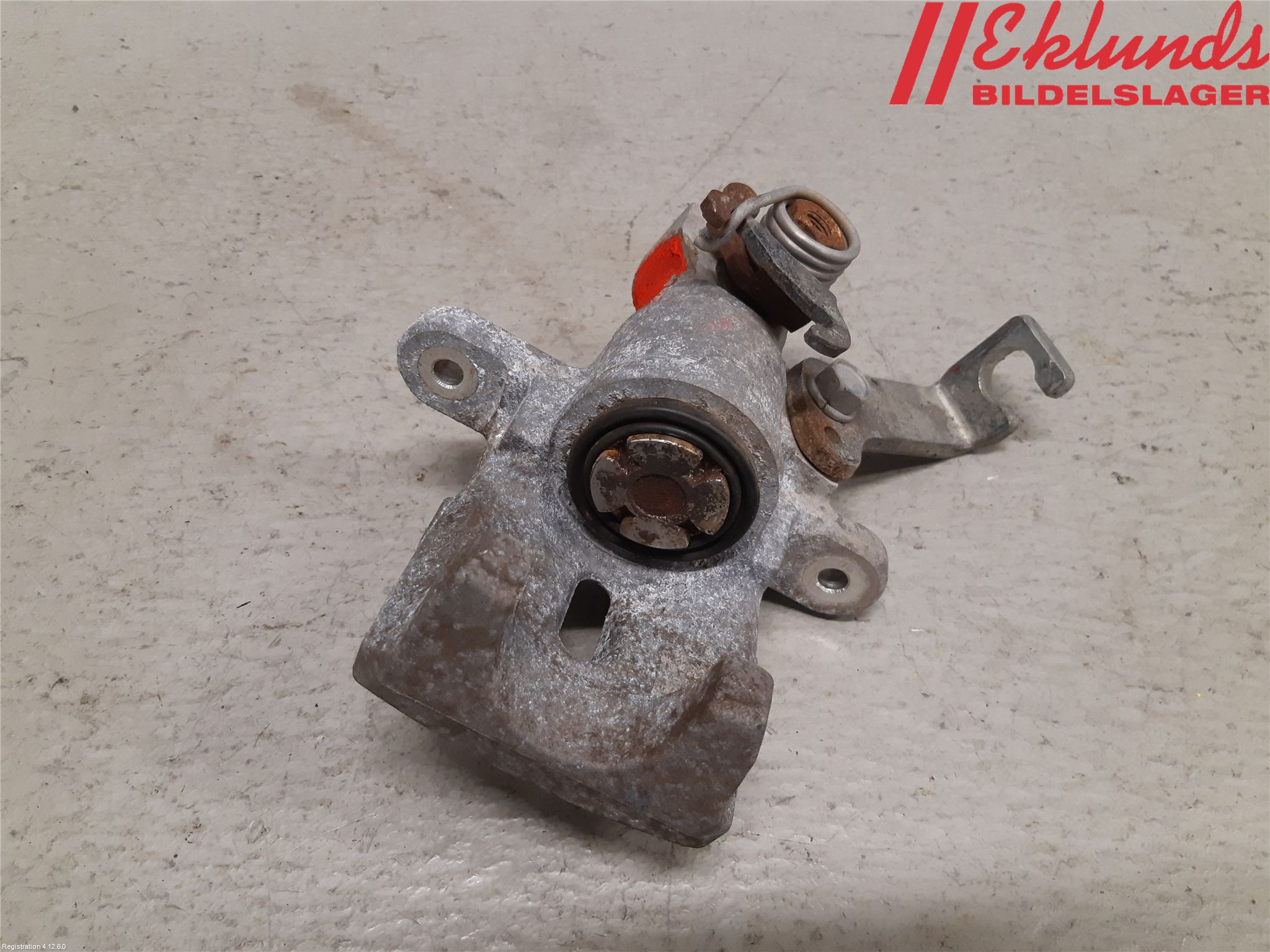 Suzuki VITARA 15- Bromsok Bak Vänster