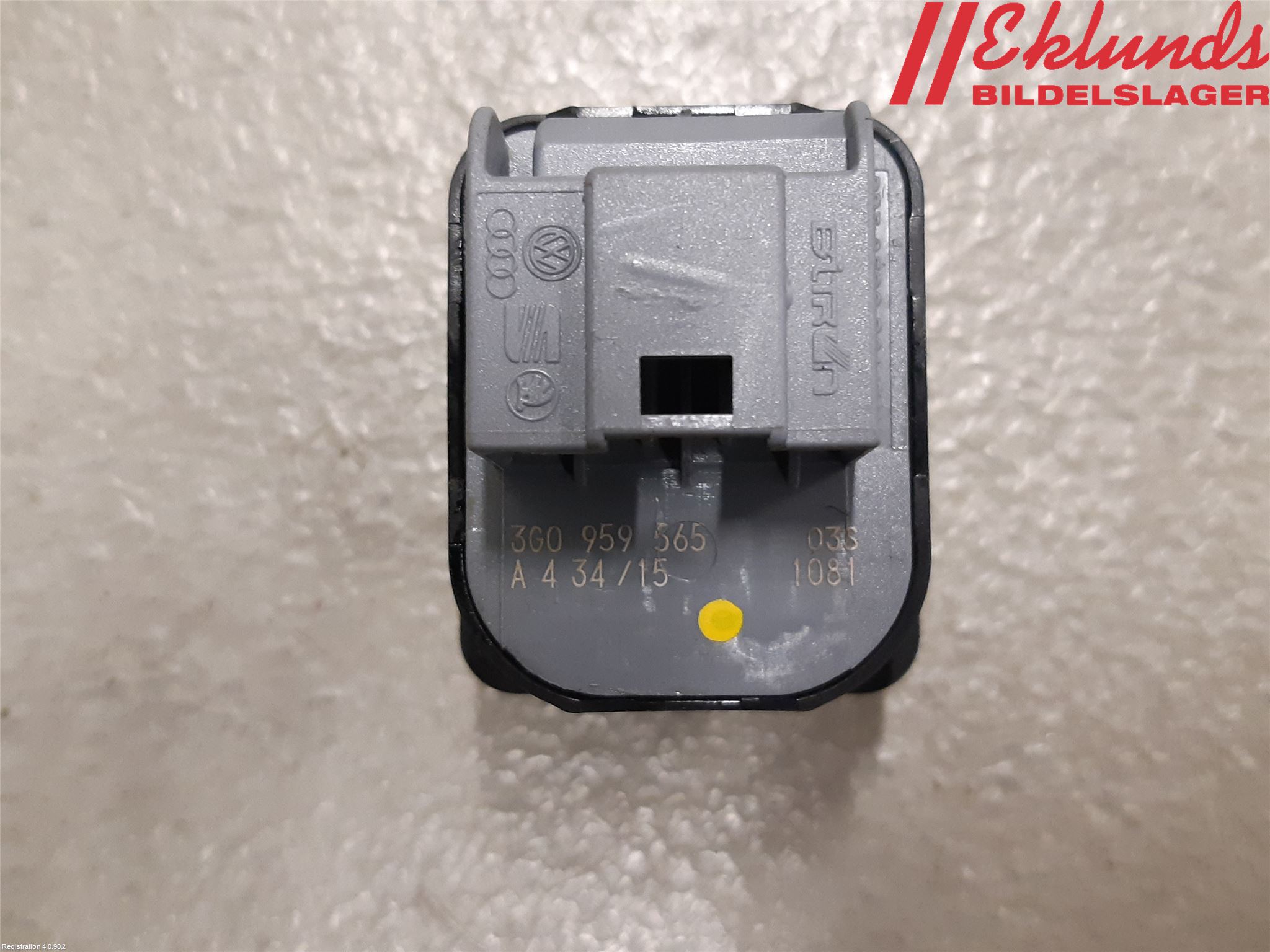 Volkswagen VW PASSAT 15-19 Strömställare Spegel