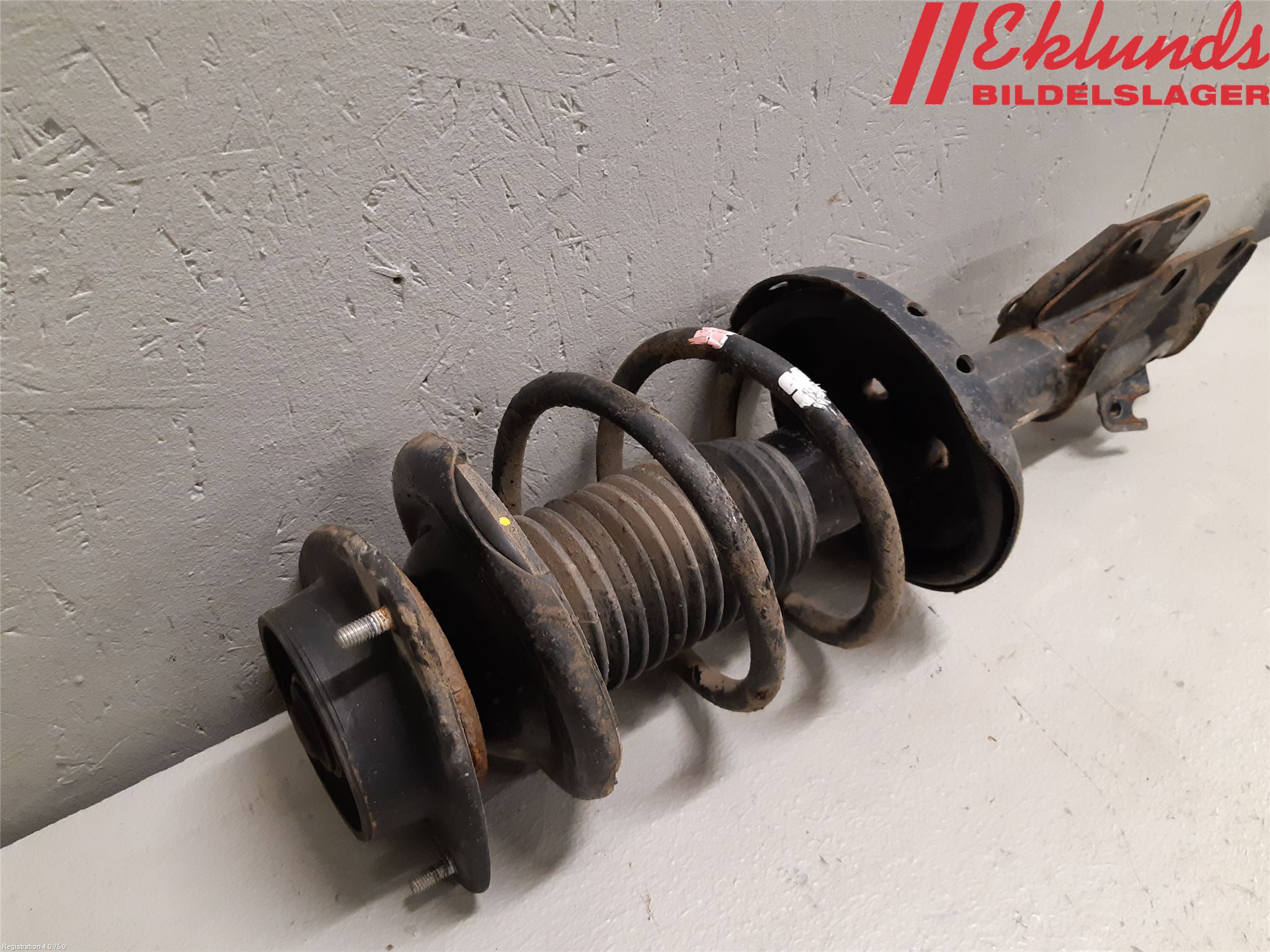 Subaru XV 12-17 Fjäderben Fram Höger