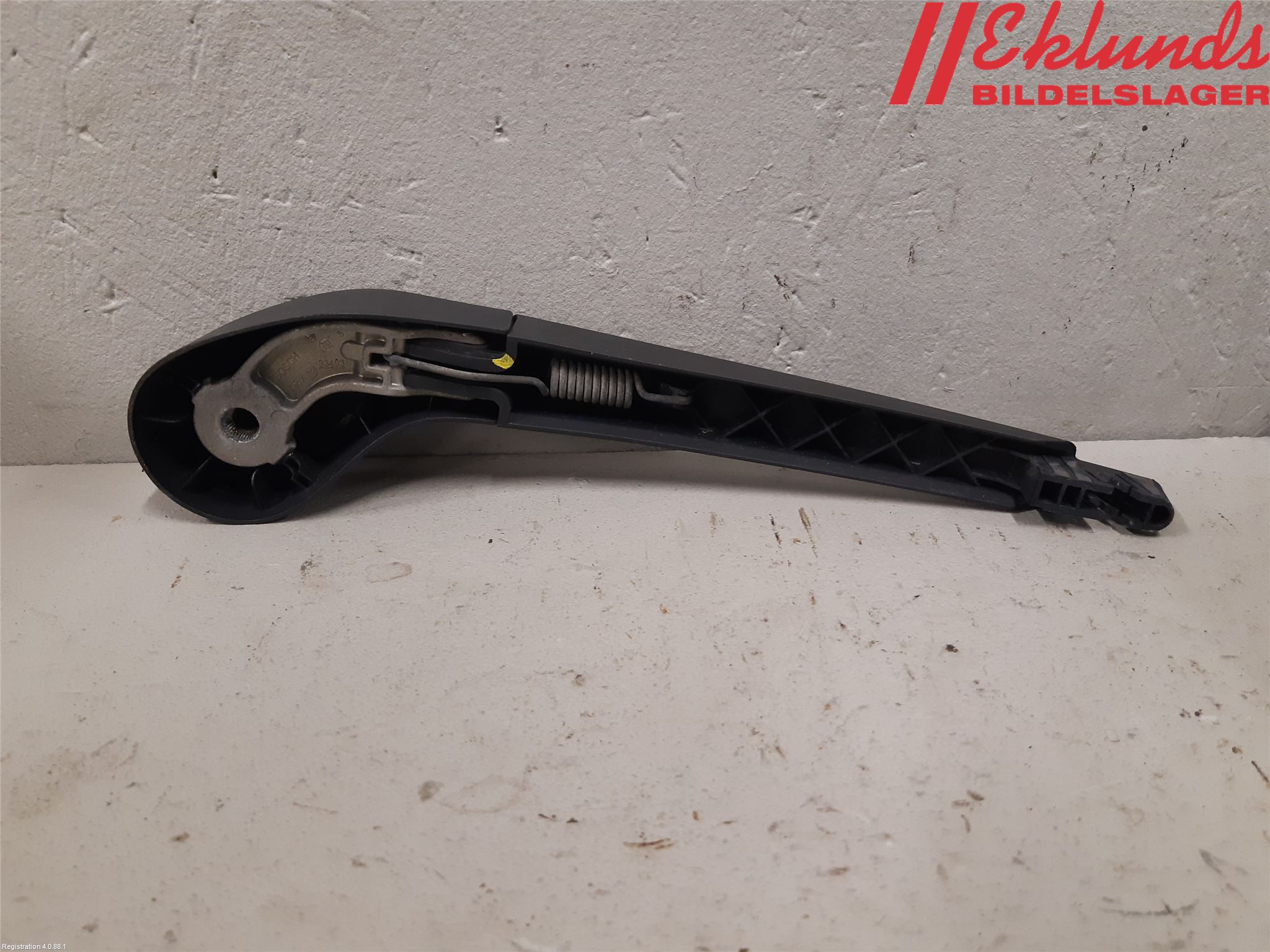 Ford FOCUS 15-18 Torkararm-Bakruta