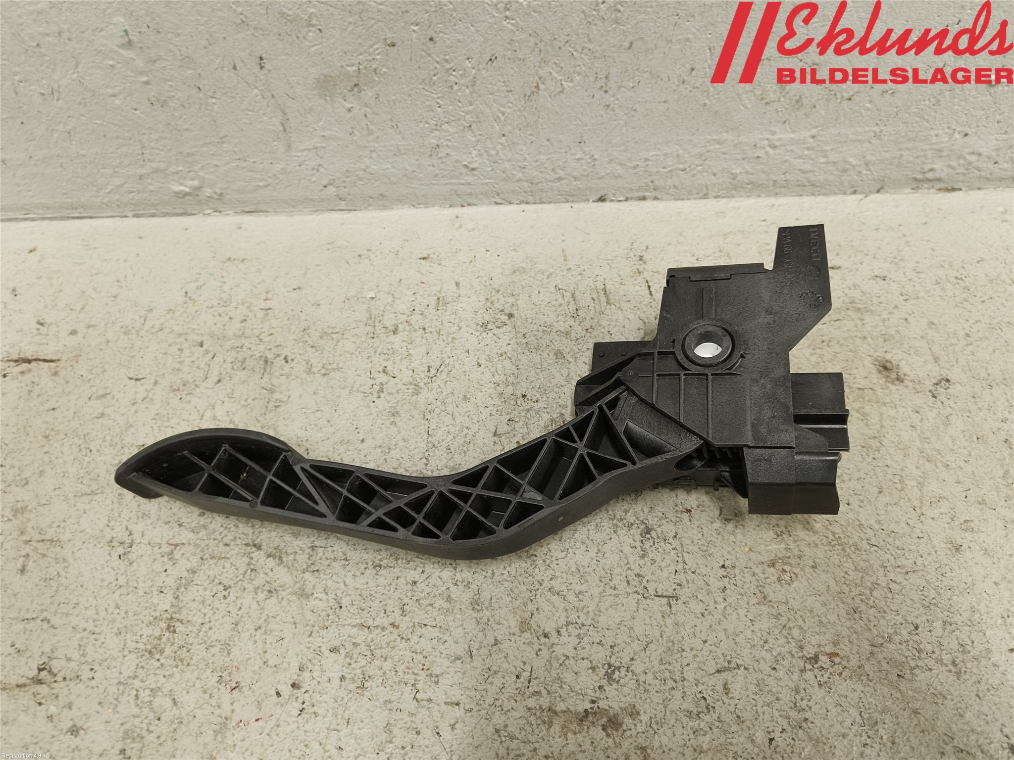 Iveco DAILY 14->> Gaspedal