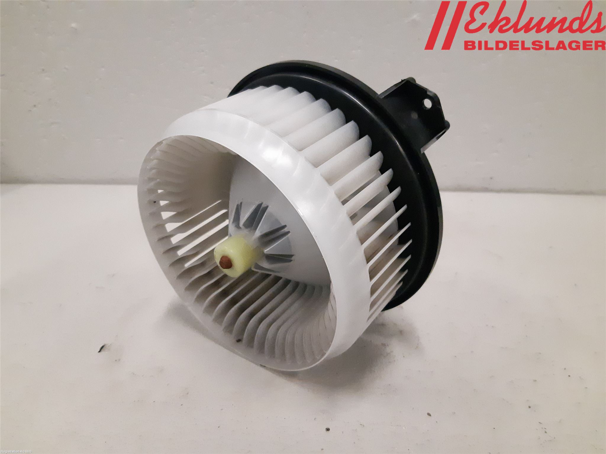 Honda ACCORD    08- Värmefläkt