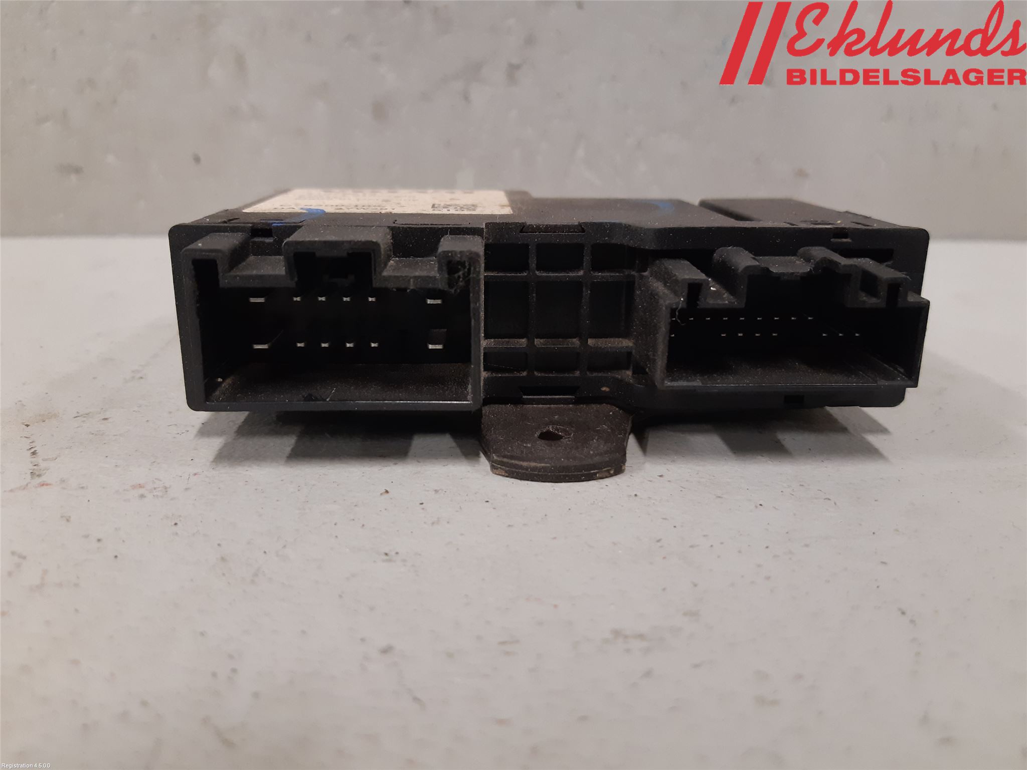 Volvo S90 17->> Styrenhet Baklucka