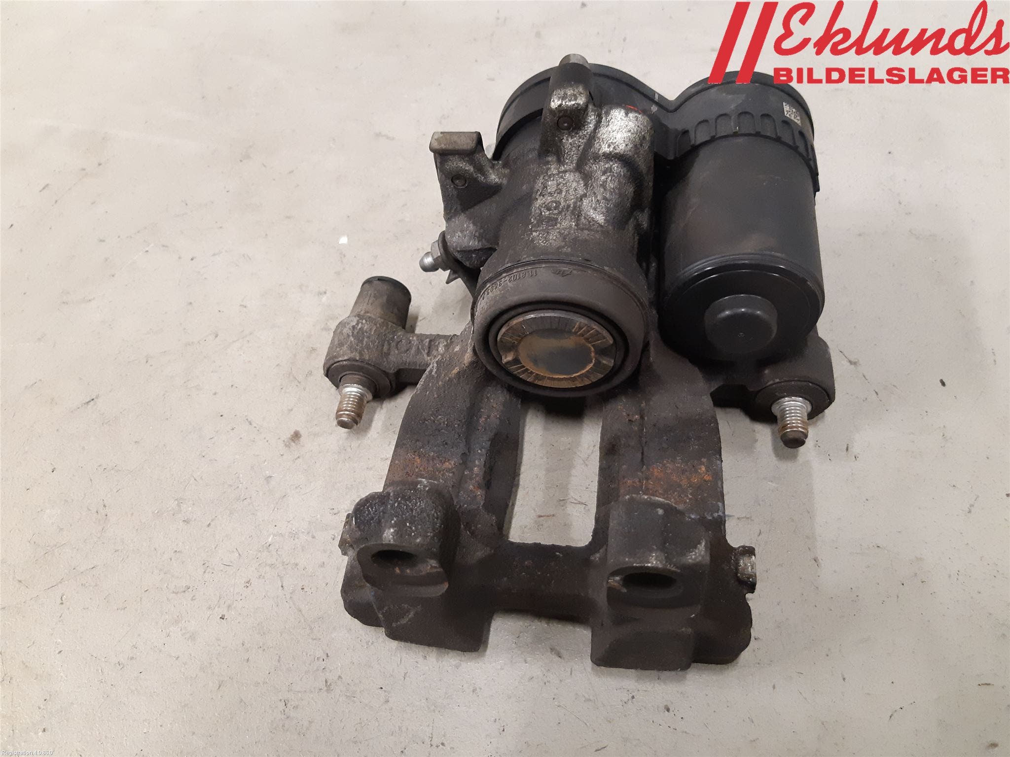 BMW X1 F48 15-22 Bromsok Bak Höger