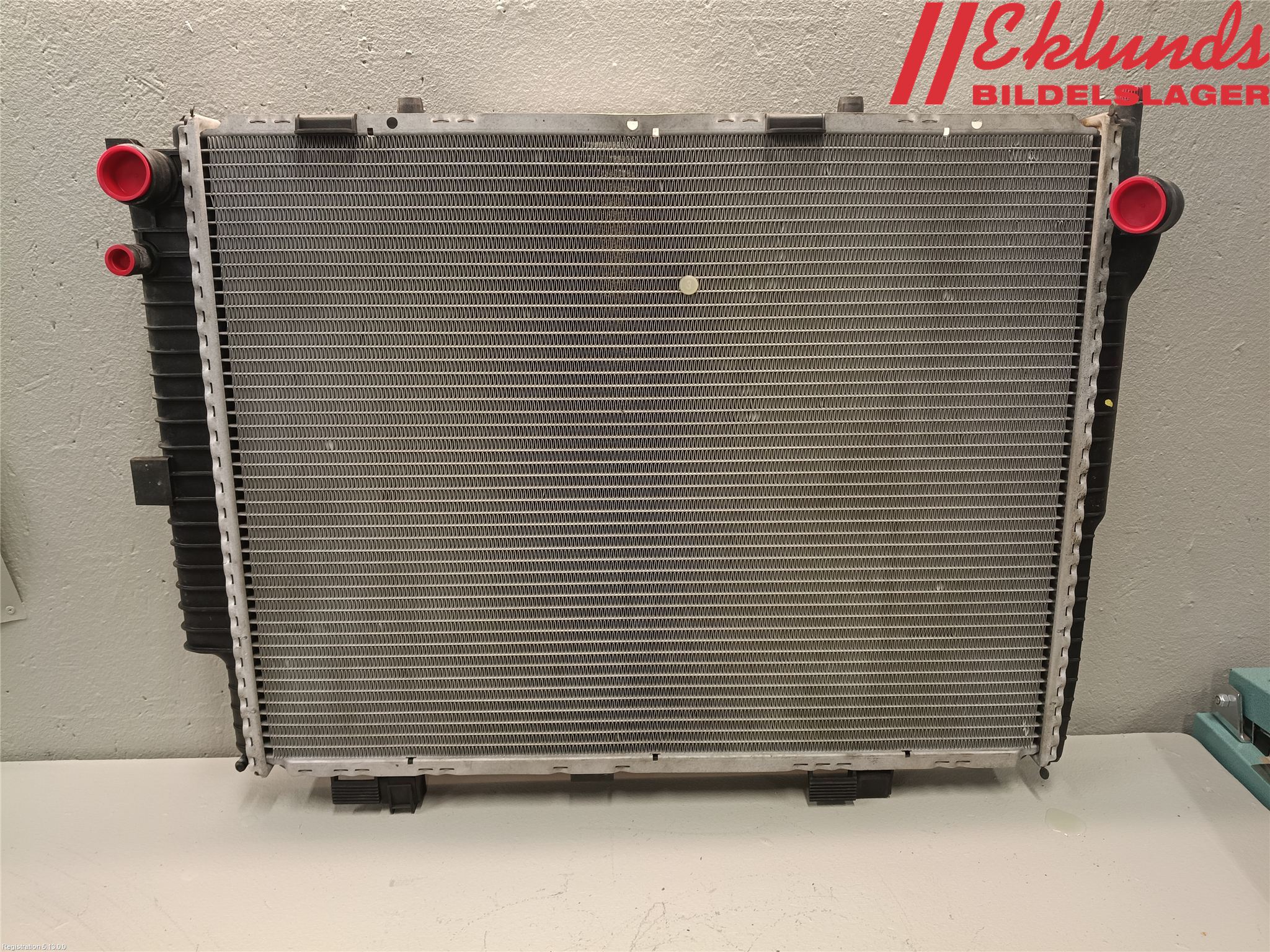 Mercedes-Benz MB E-KLASS (W210) 96-03 Kylare Aut