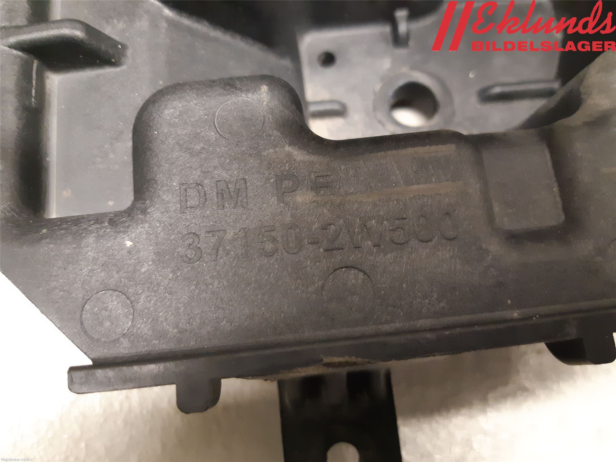 Hyundai SANTA FE 13-18 Batterilåda-Fäste-Hållare