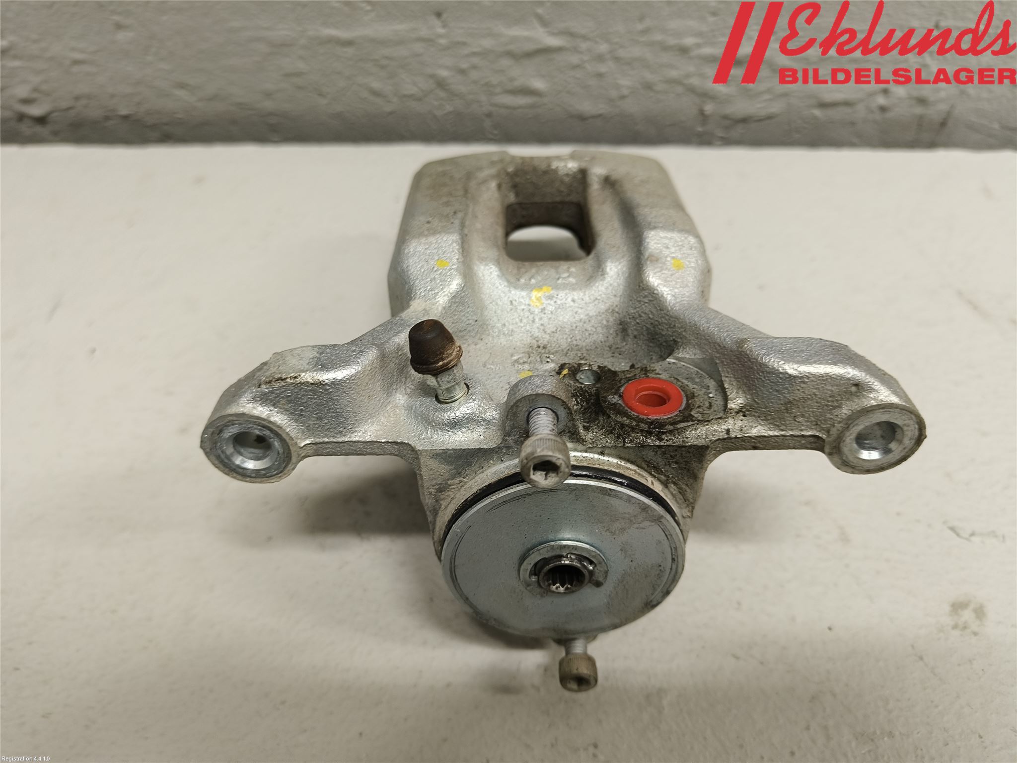 Toyota bZ4X EA10 22- Bromsok Bak Höger