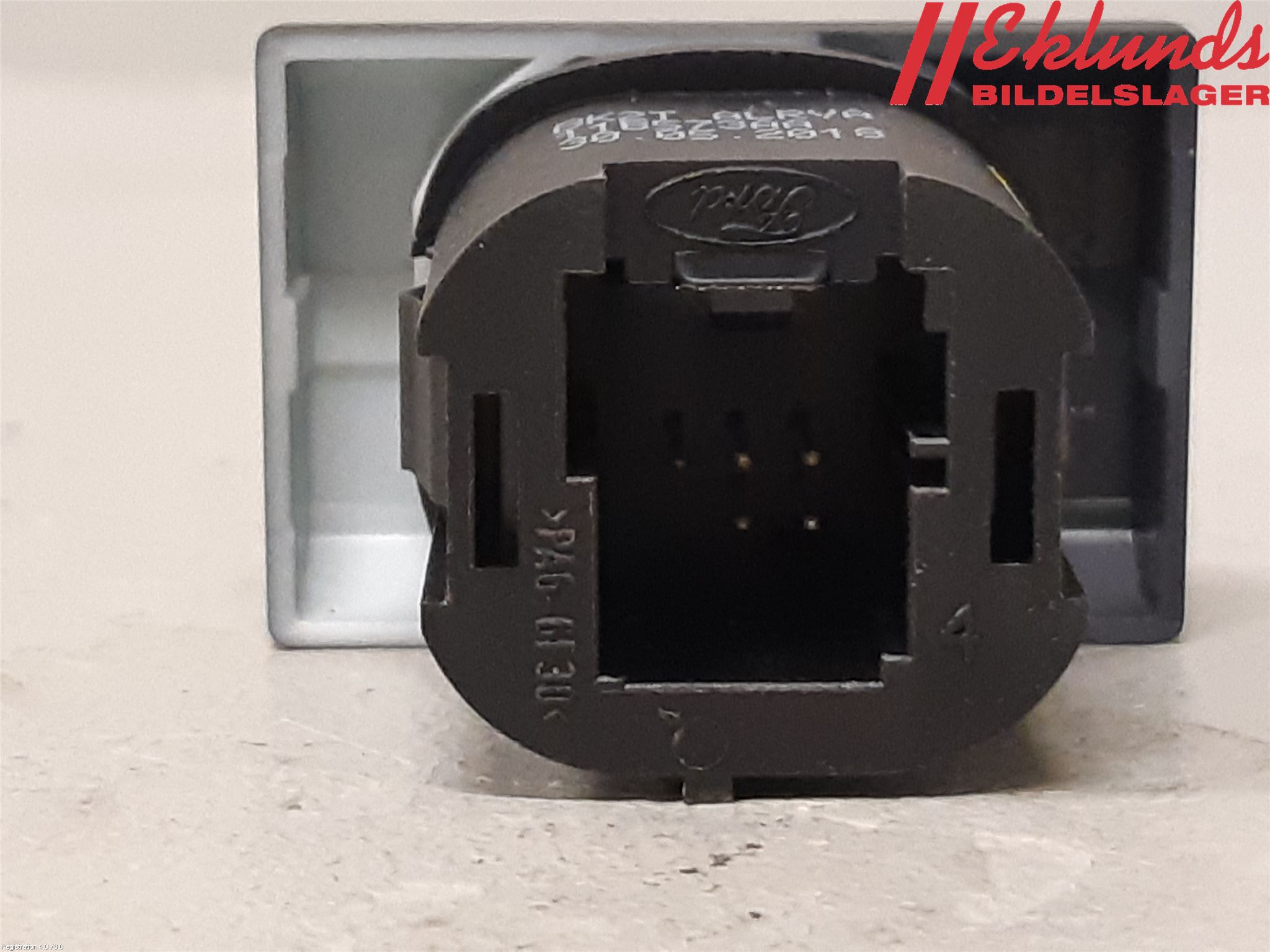 Ford TRANSIT SKÅP/BUSS 14-22 Strömställare Övrigt