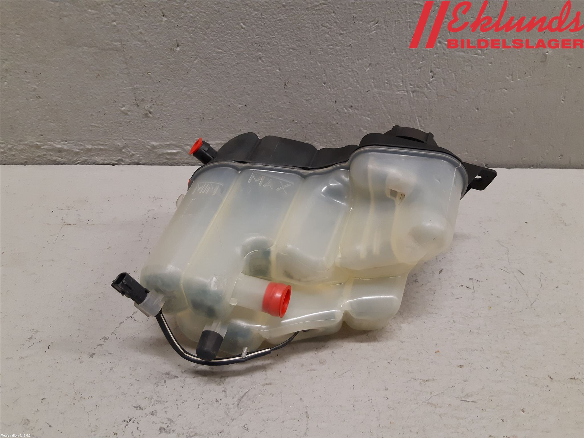 Volvo V70 08-13 Expansionstank