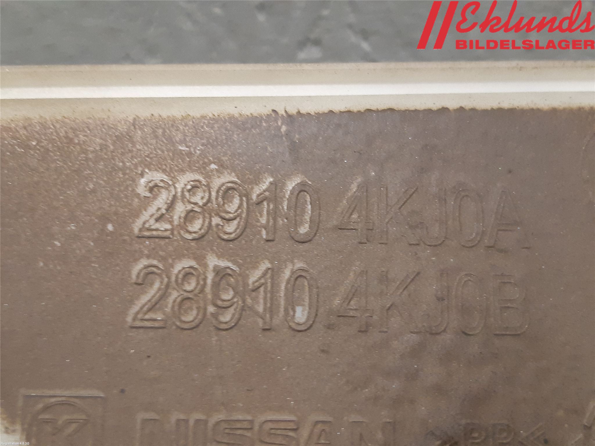 Nissan NAVARA, TREK-1 17-21 Spolartank Vindruta-Strål