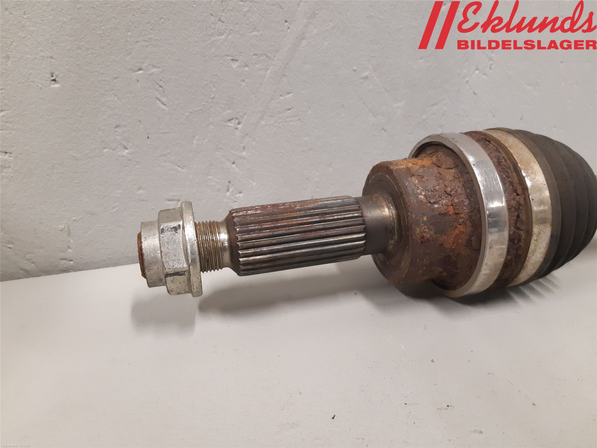 Ford KUGA 13-16 Drivaxel Bak Vä-Hö