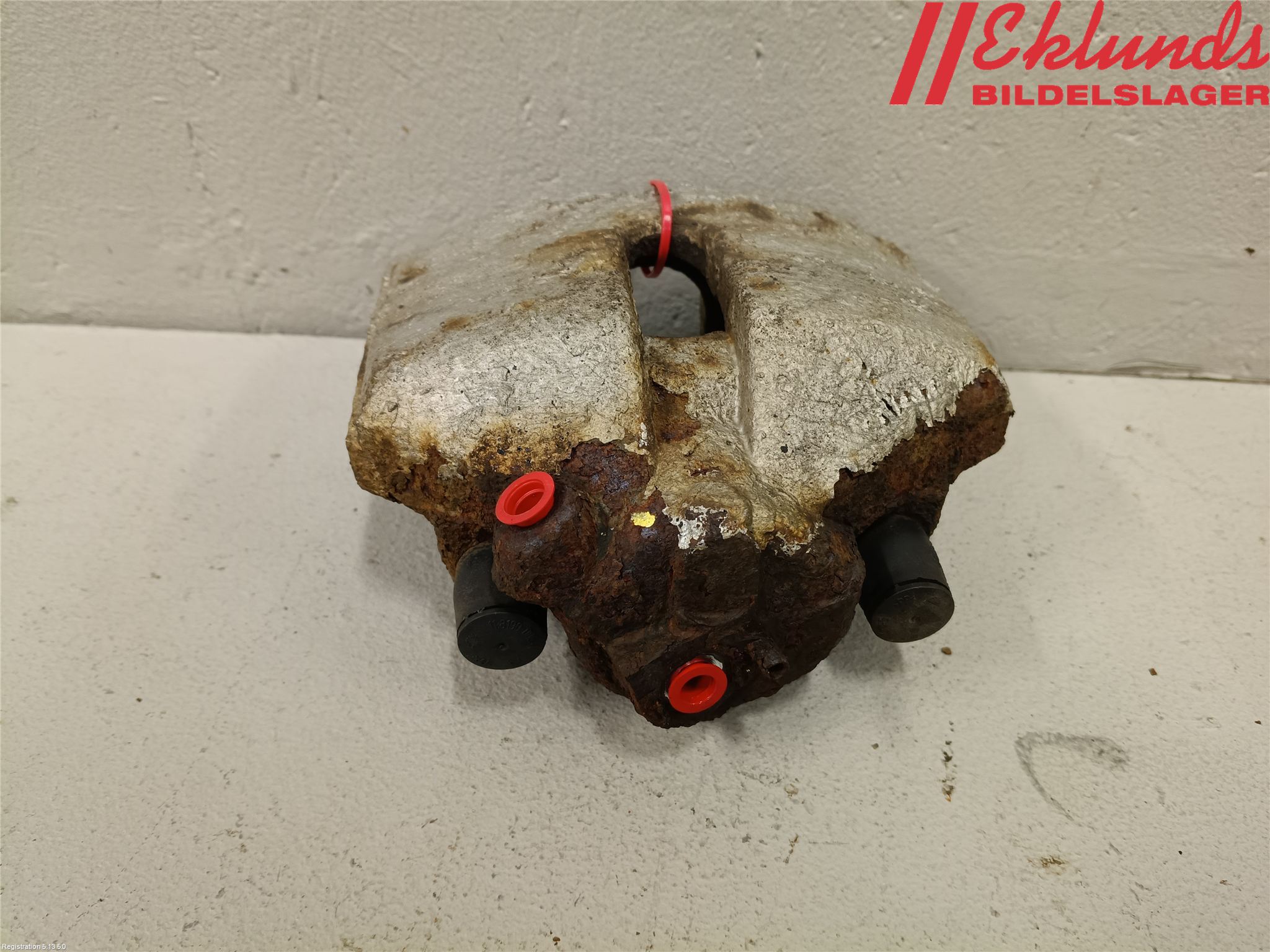 Volkswagen VW PASSAT 11-14 Bromsok Fram Vänster