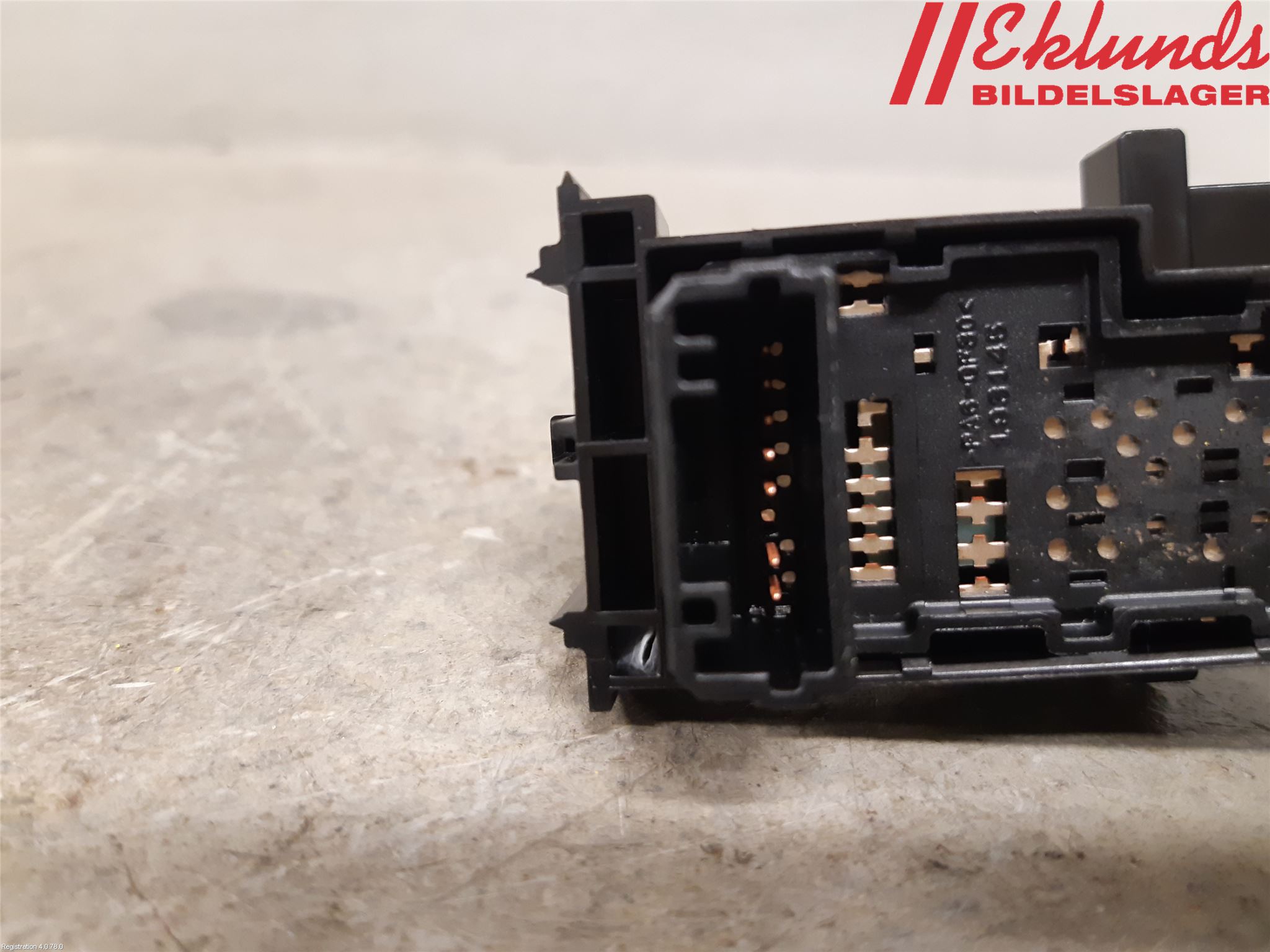 Toyota HILUX 16- Strömställare Elhiss