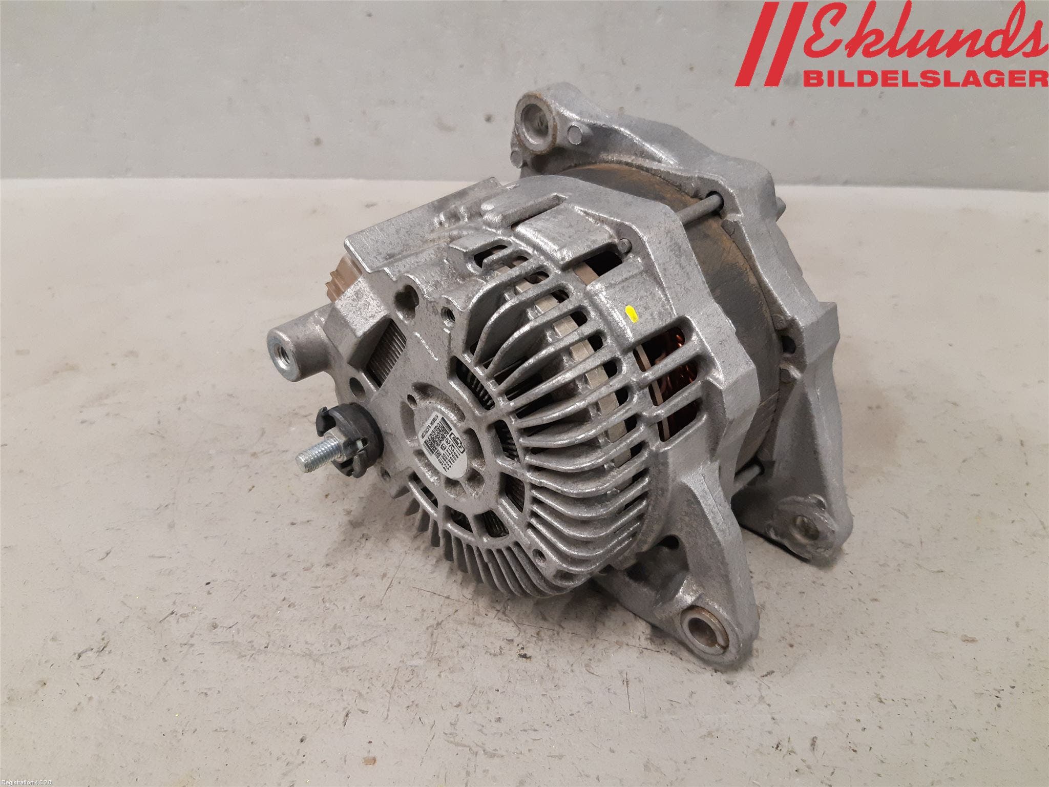 Mitsubishi OUTLANDER 13-21 Generator