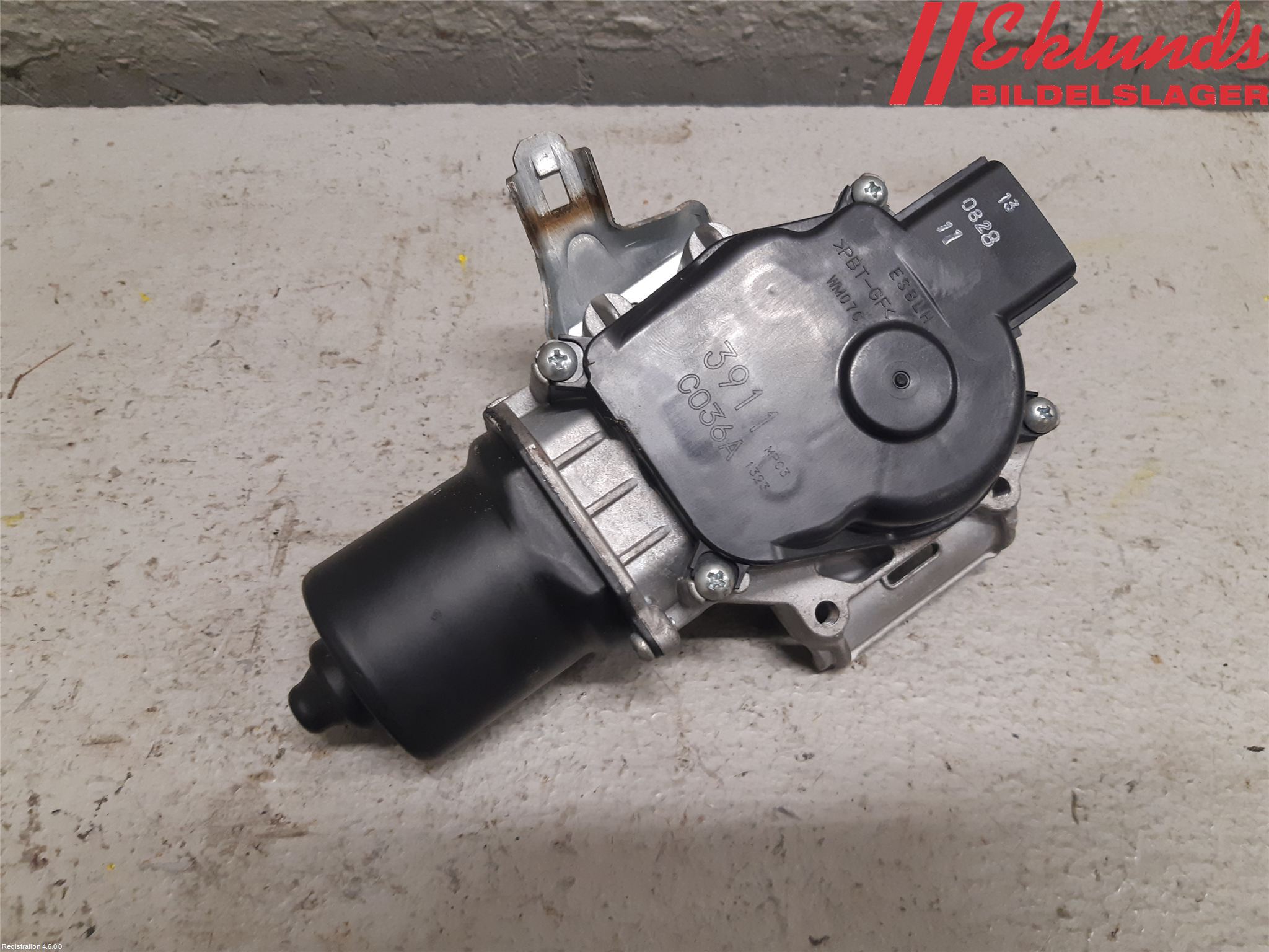 Renault CAPTUR 13-19 Torkarmotor Vindruta
