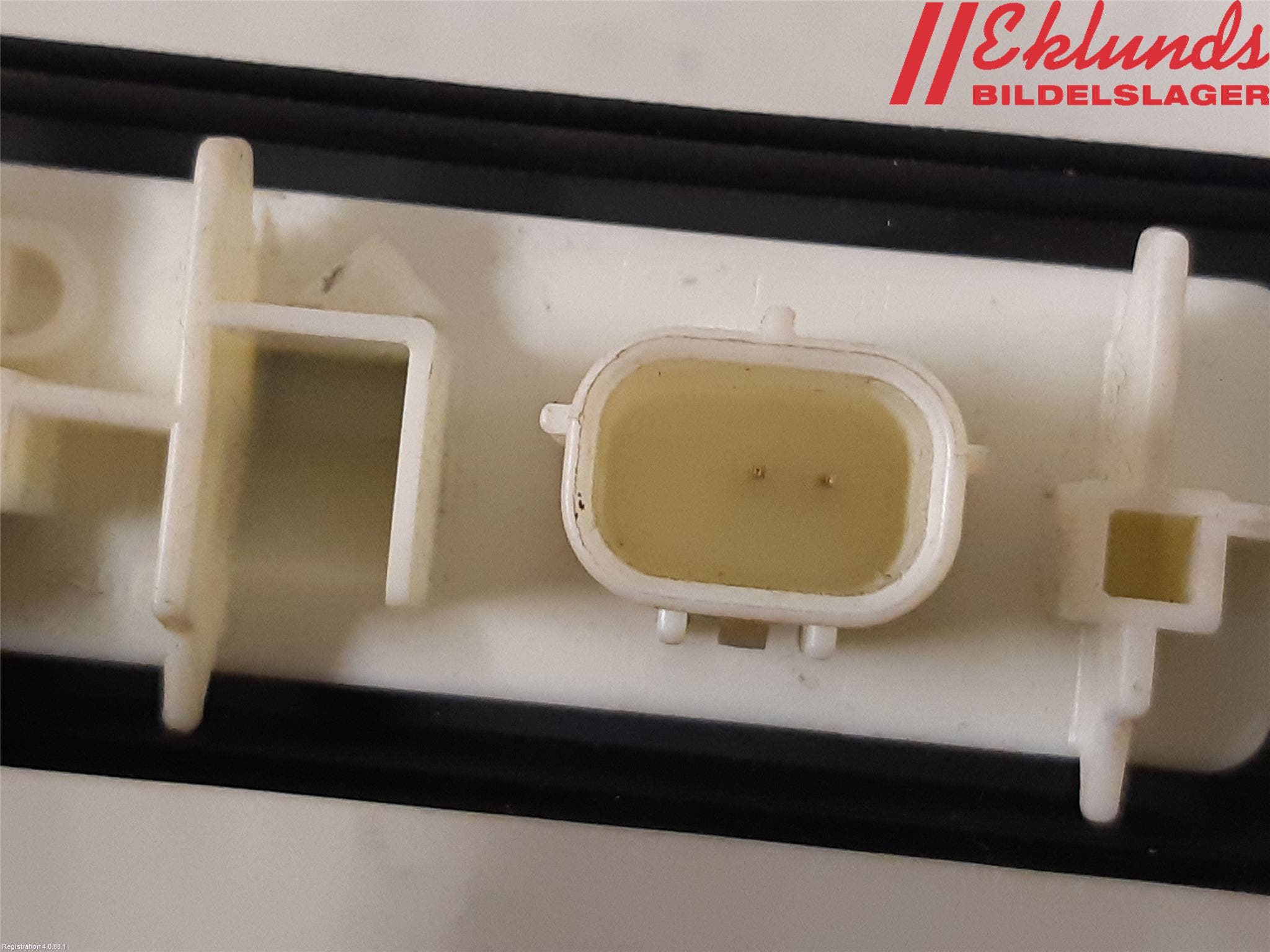 Toyota YARIS XP21 20- Bakluckehandtag