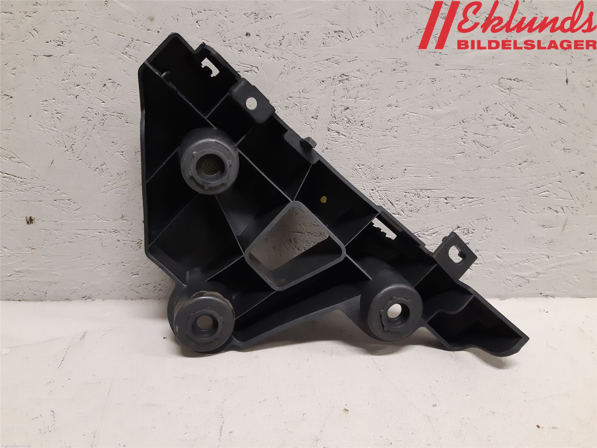 Peugeot 308 14-21 Stötfångarfäste Bak Vä